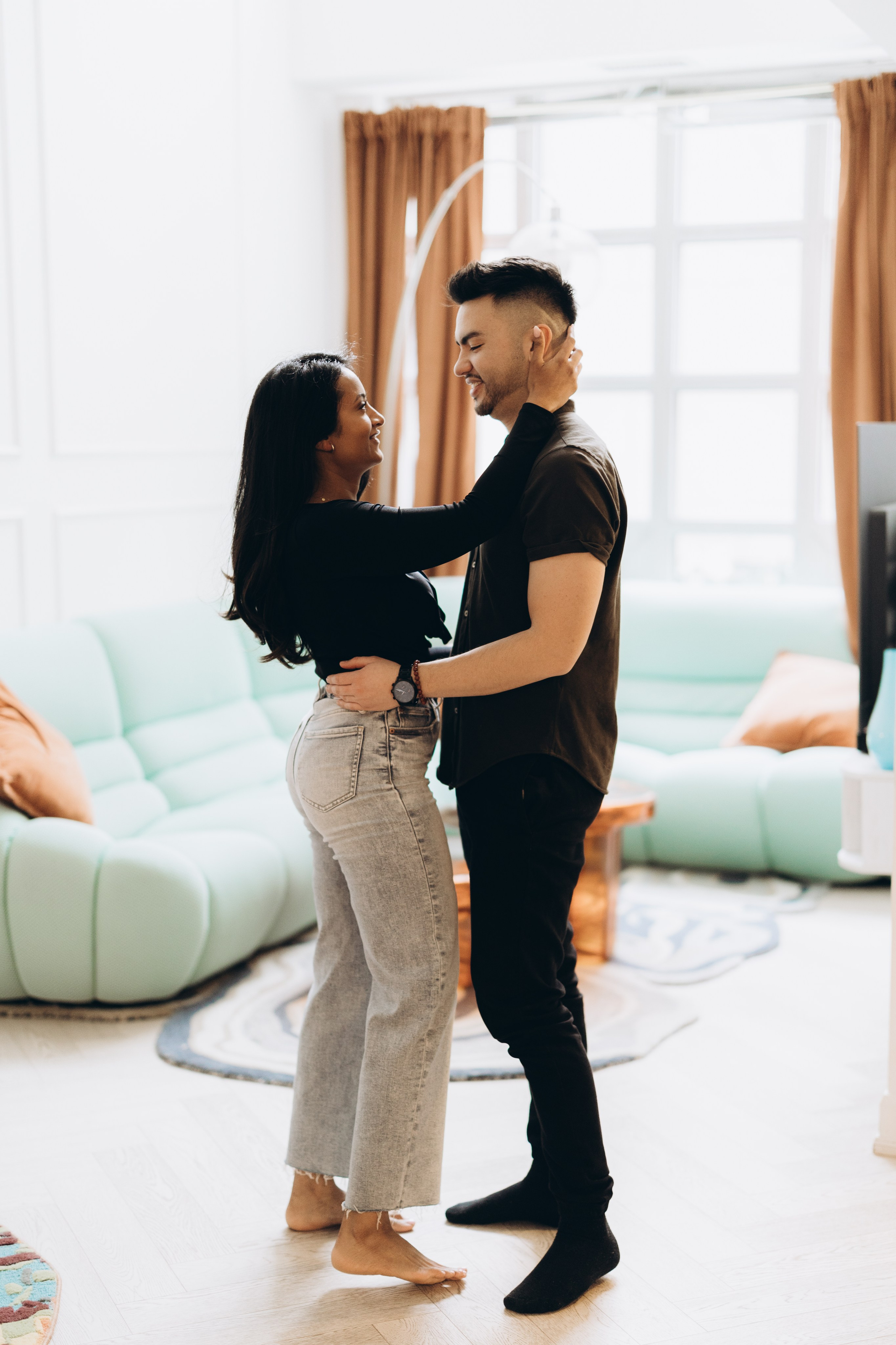 Love at home!. Wedding Photographer Toronto