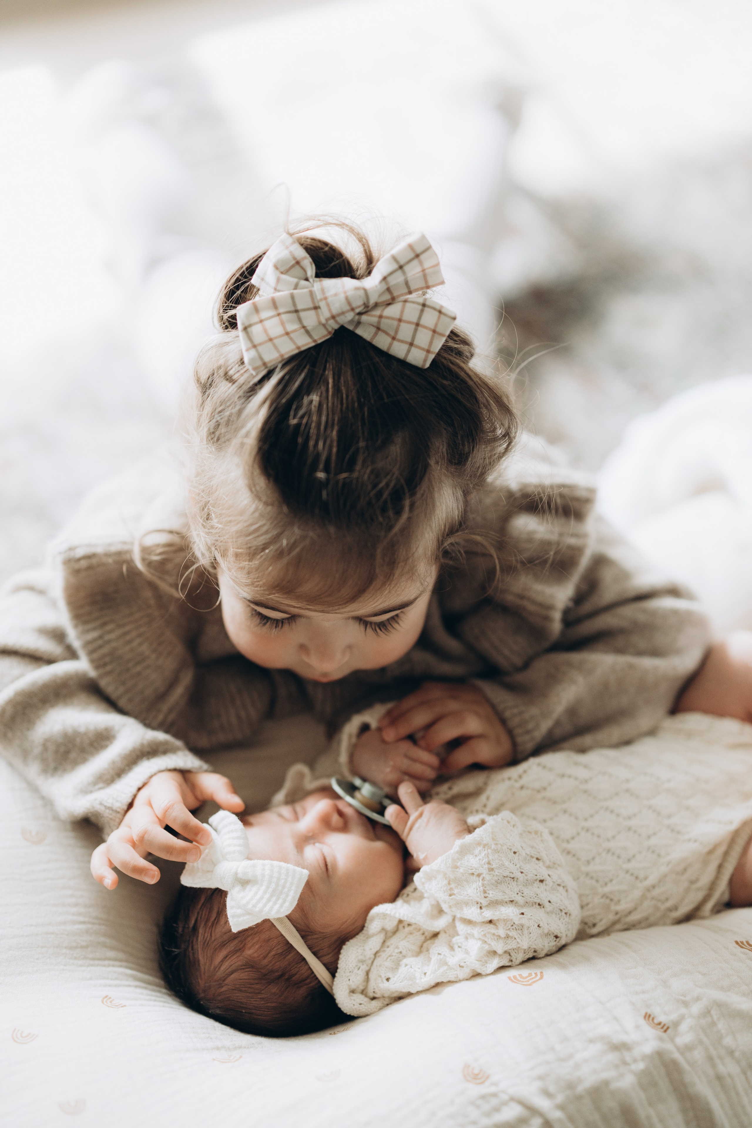 Newborn/family photo session. Wedding Photographer Toronto