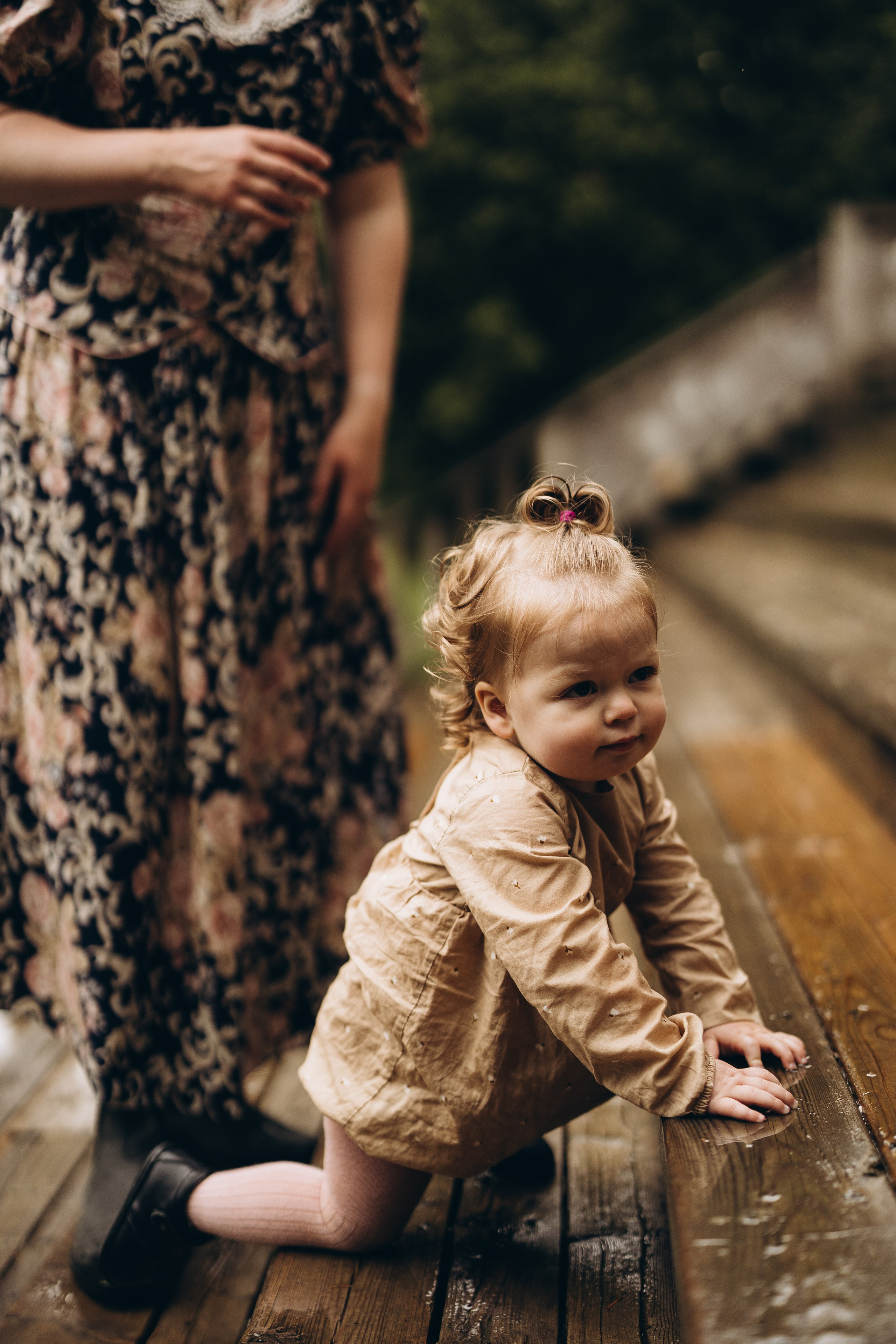 Under the rain. Wedding Photographer Toronto