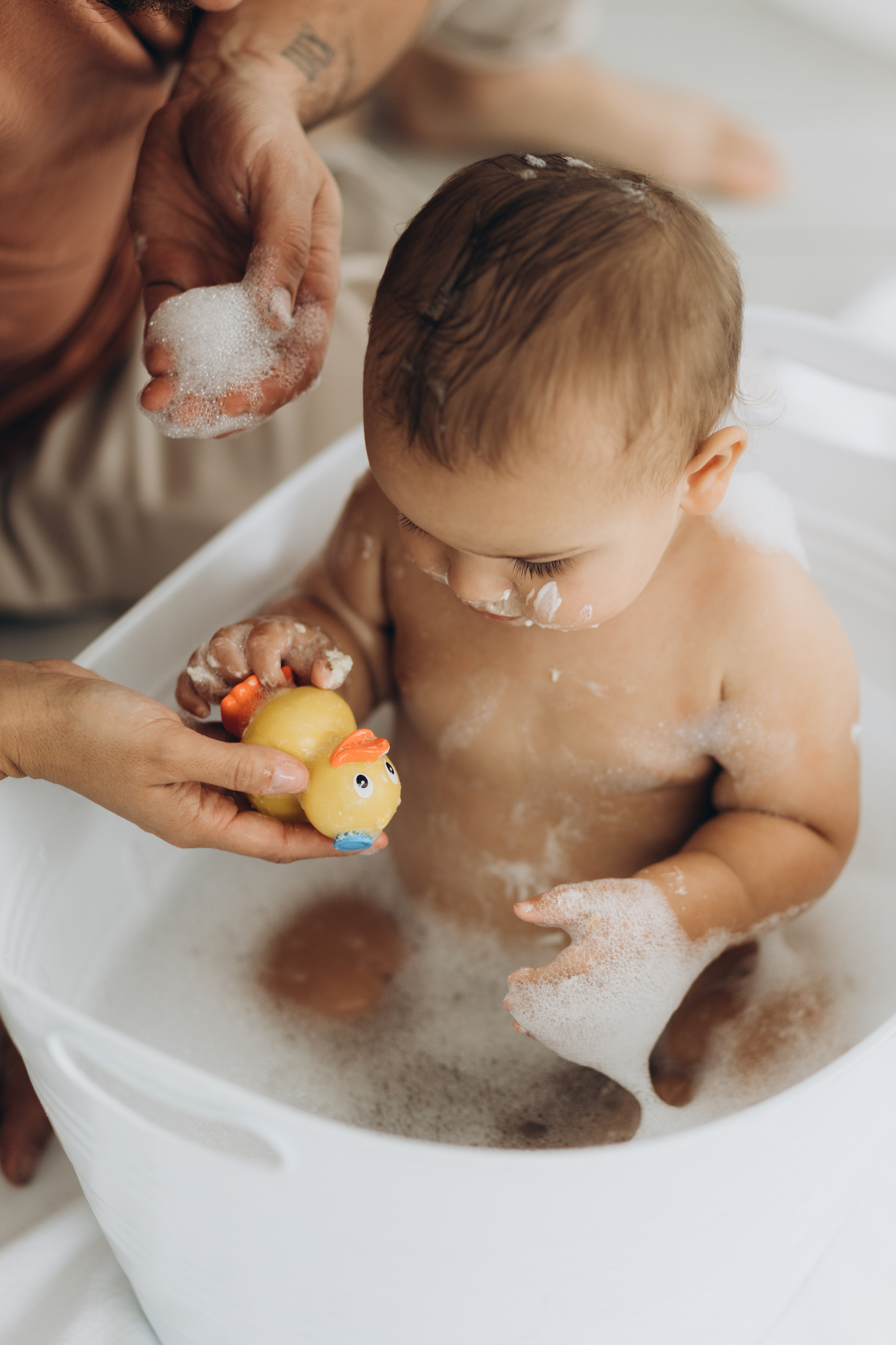 Cake smash. Wedding Photographer Toronto