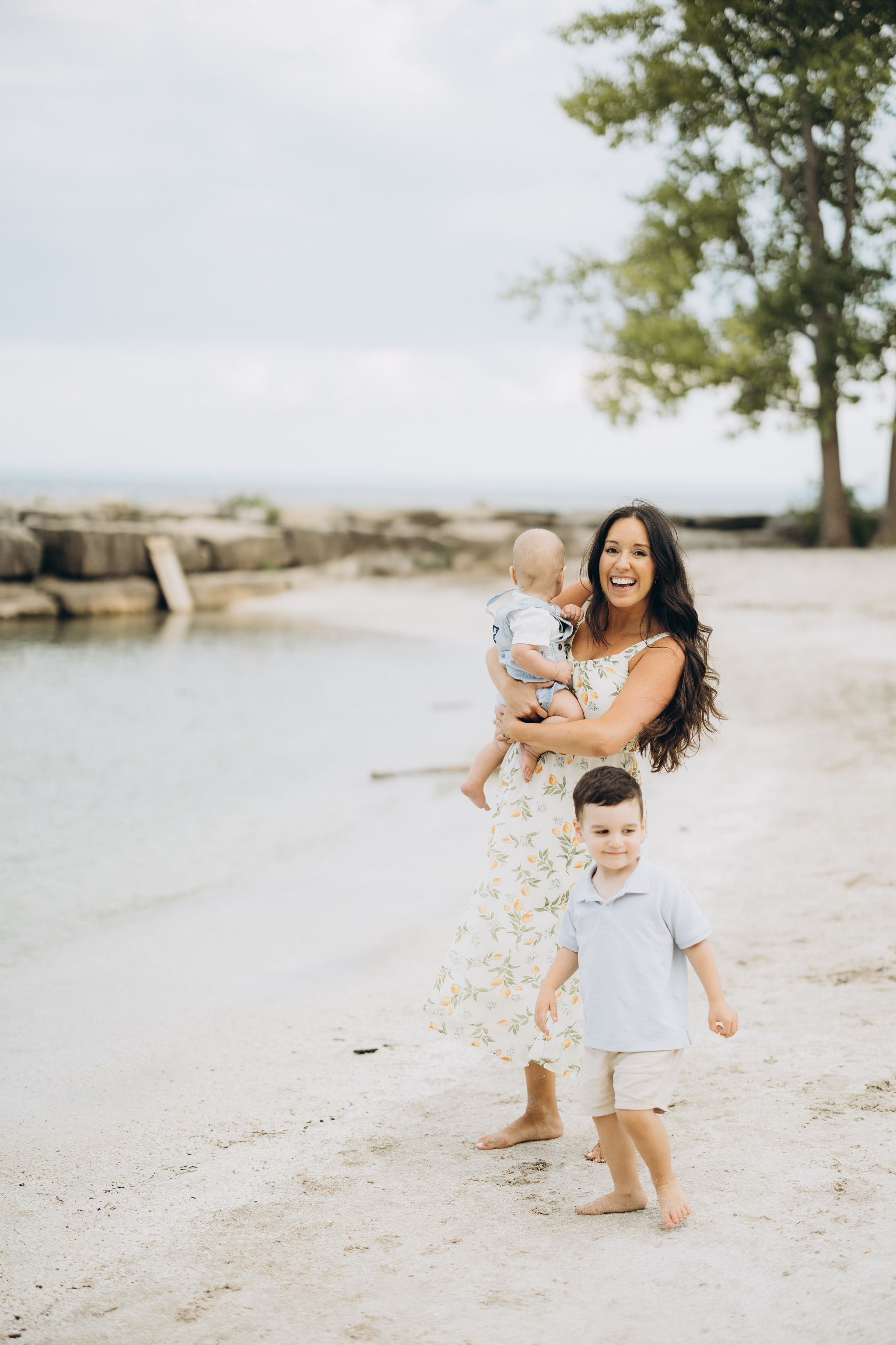Beach photo session. Wedding Photographer Toronto
