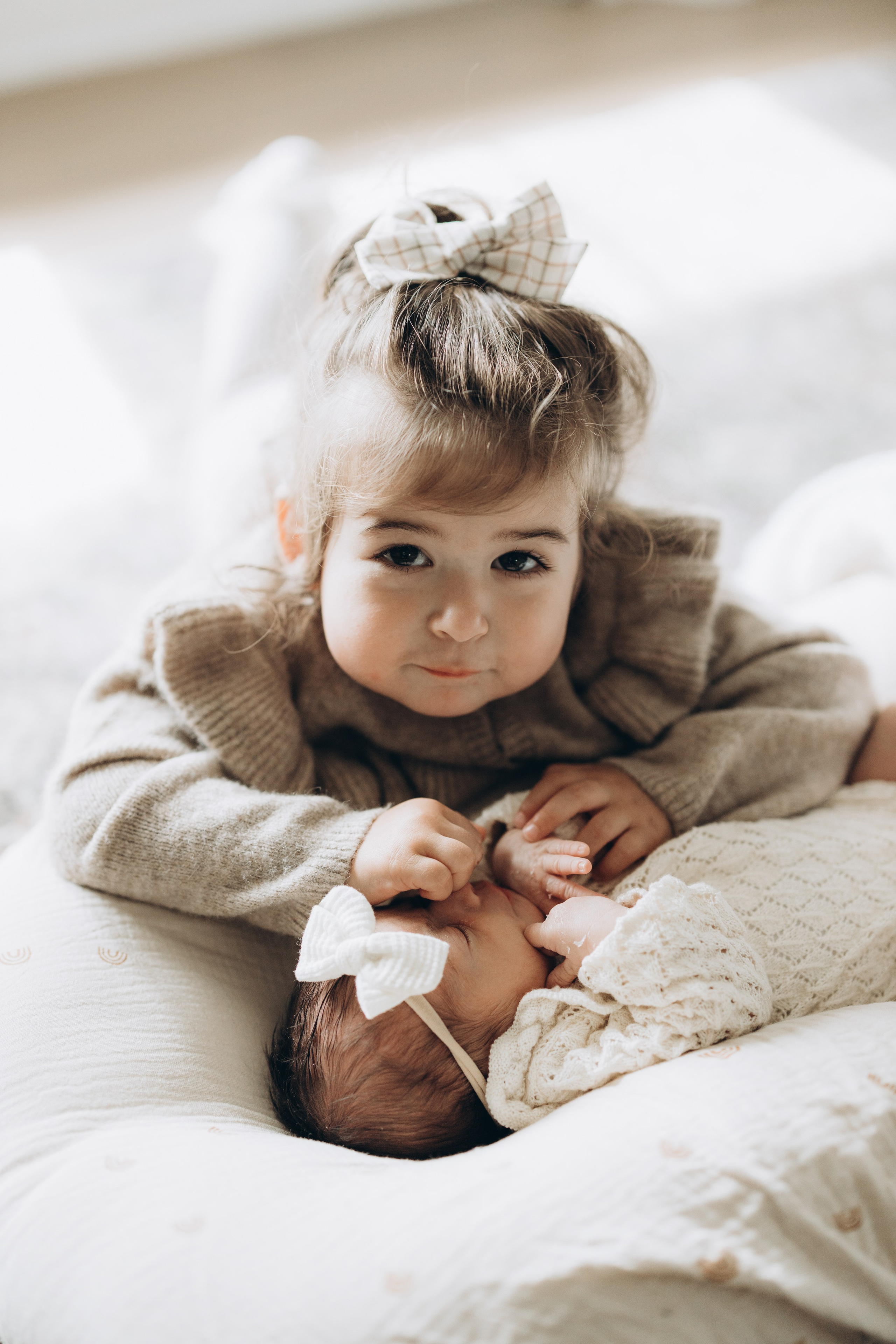 Newborn/family photo session. Wedding Photographer Toronto