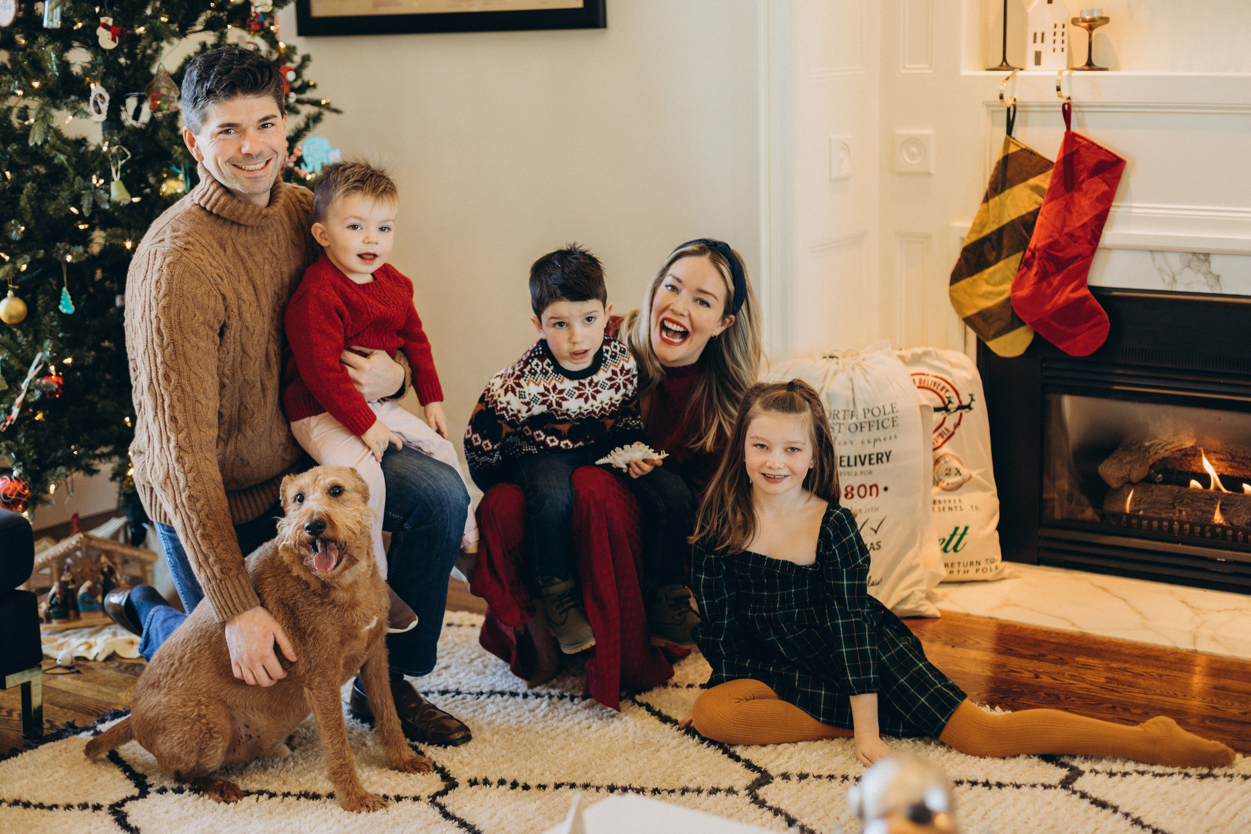 Christmas family time. Wedding Photographer Toronto