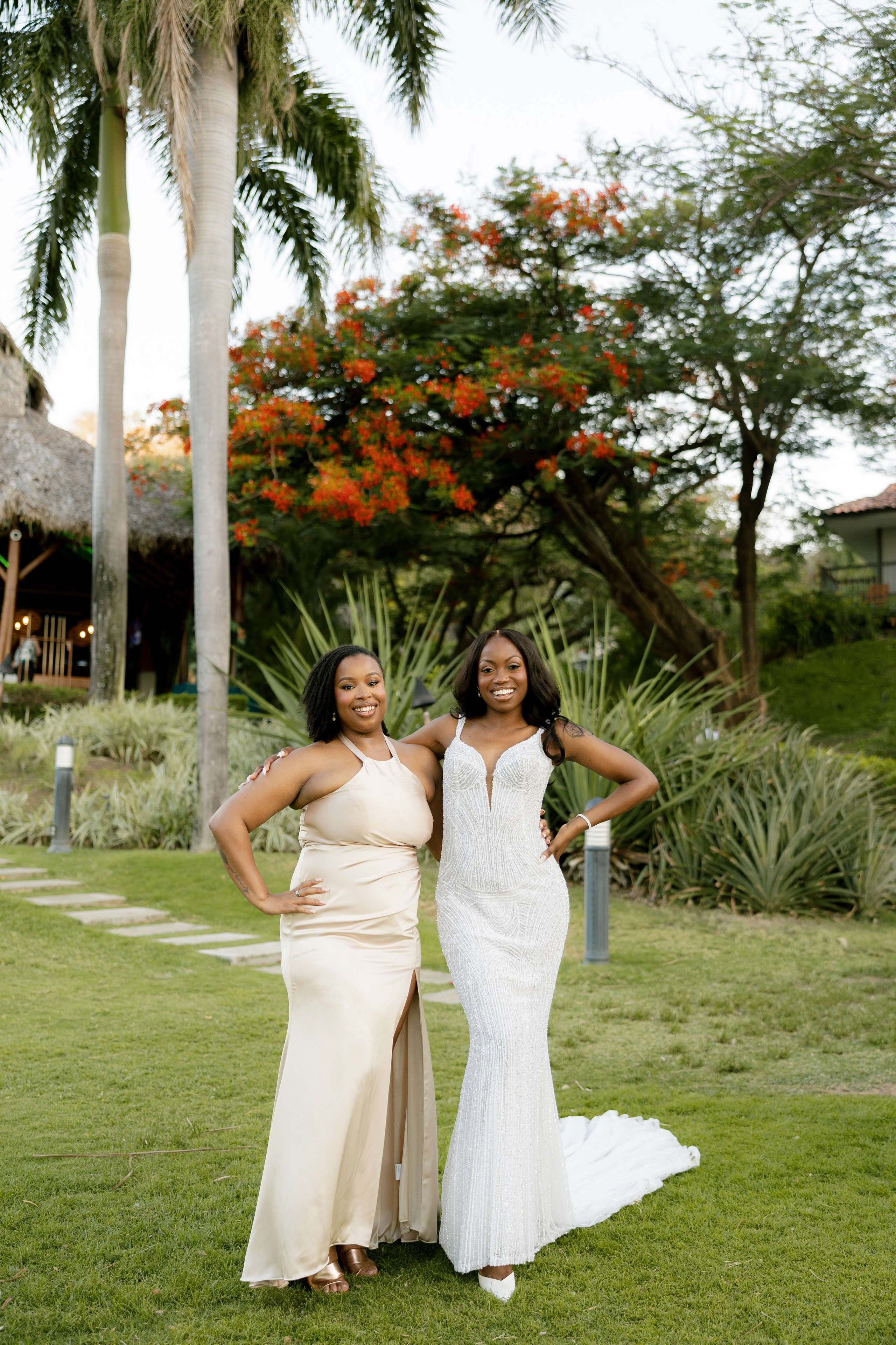 Ashley&Matt (Costa Rica). Wedding Photographer Toronto