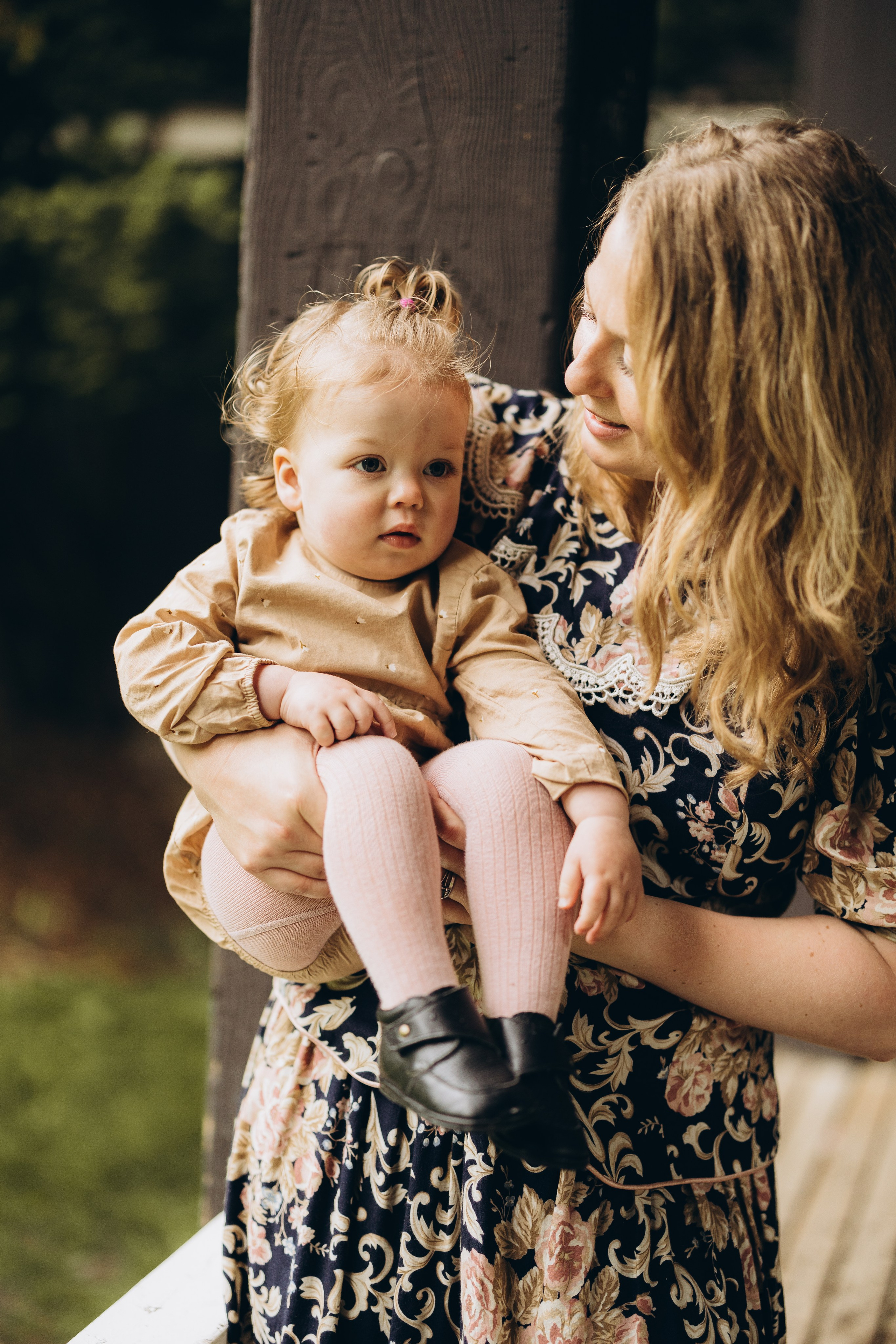 Under the rain. Wedding Photographer Toronto