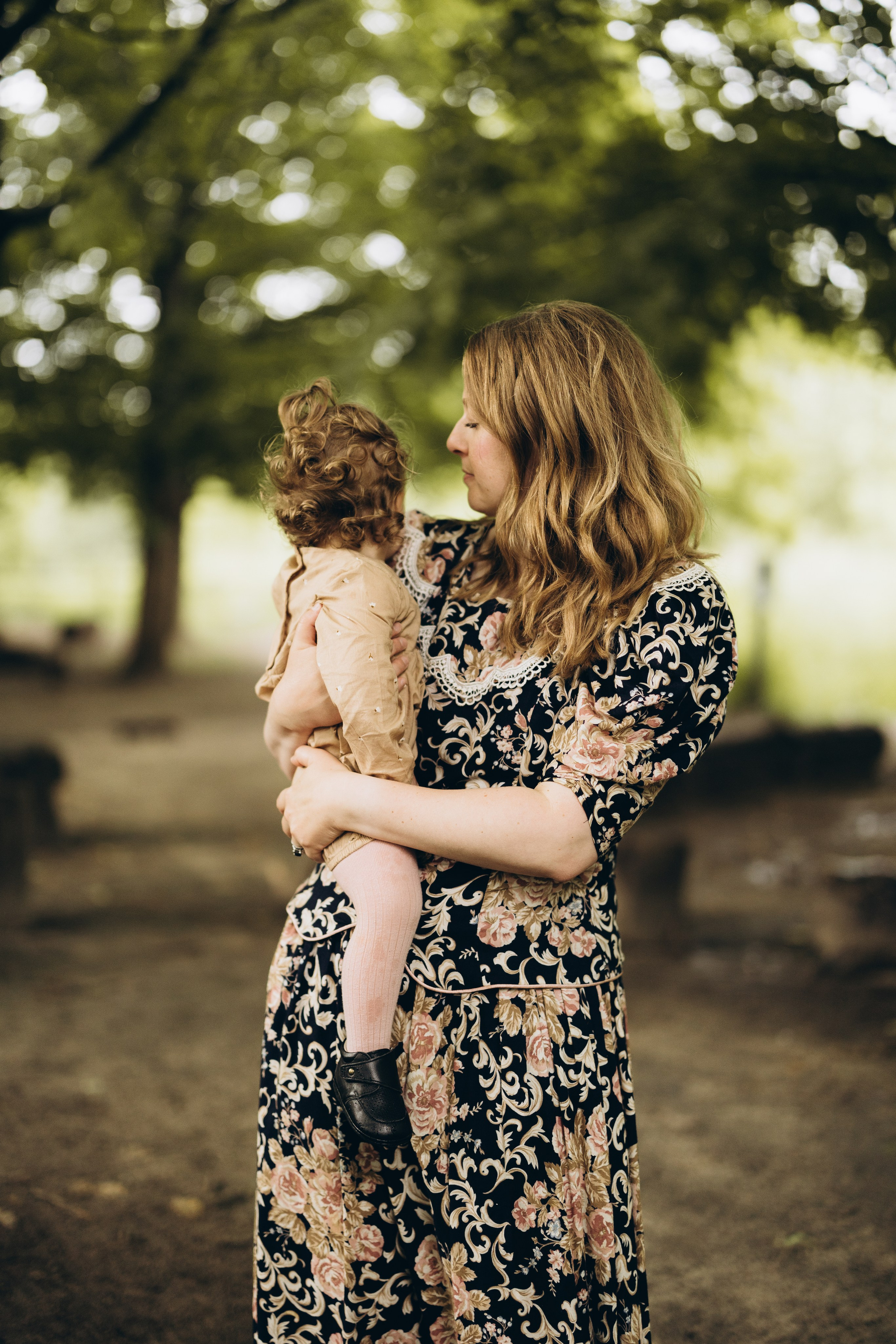 Under the rain. Wedding Photographer Toronto