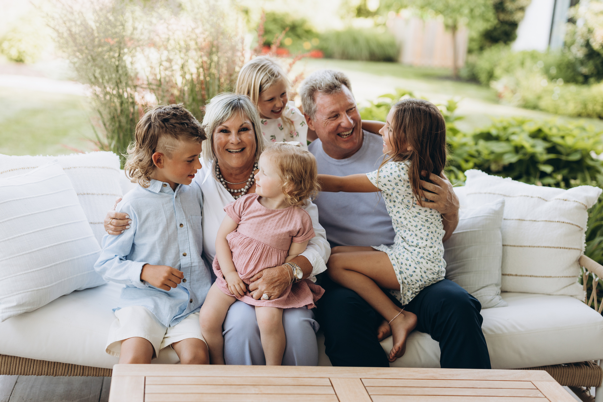 Family time. Wedding Photographer Toronto