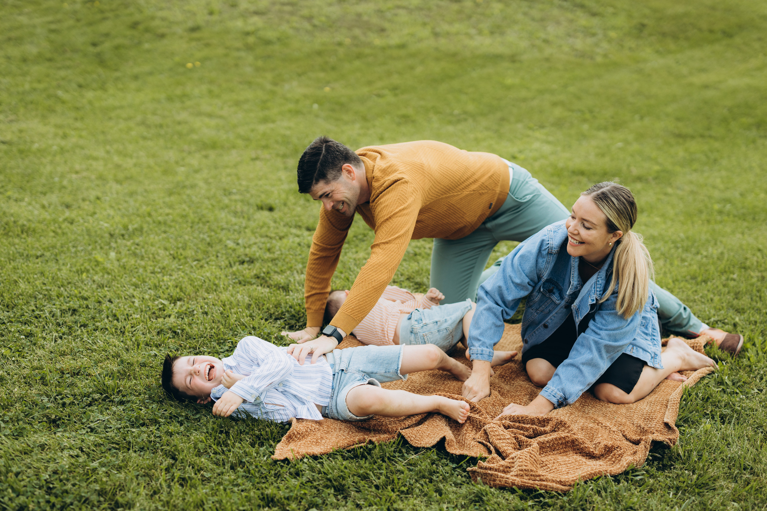 Fall family session. Wedding Photographer Toronto