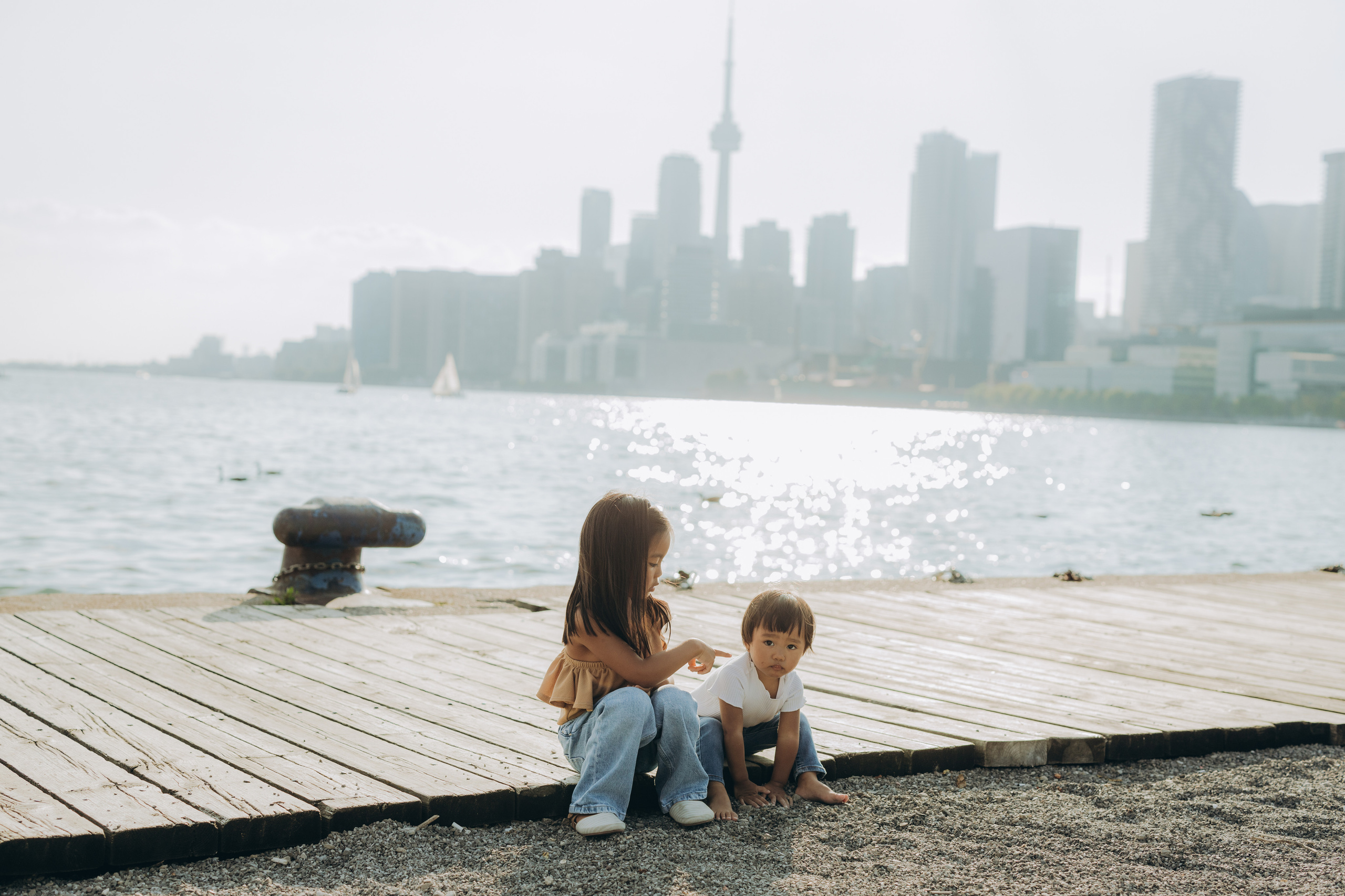 Family session in Toronto. Wedding Photographer Toronto