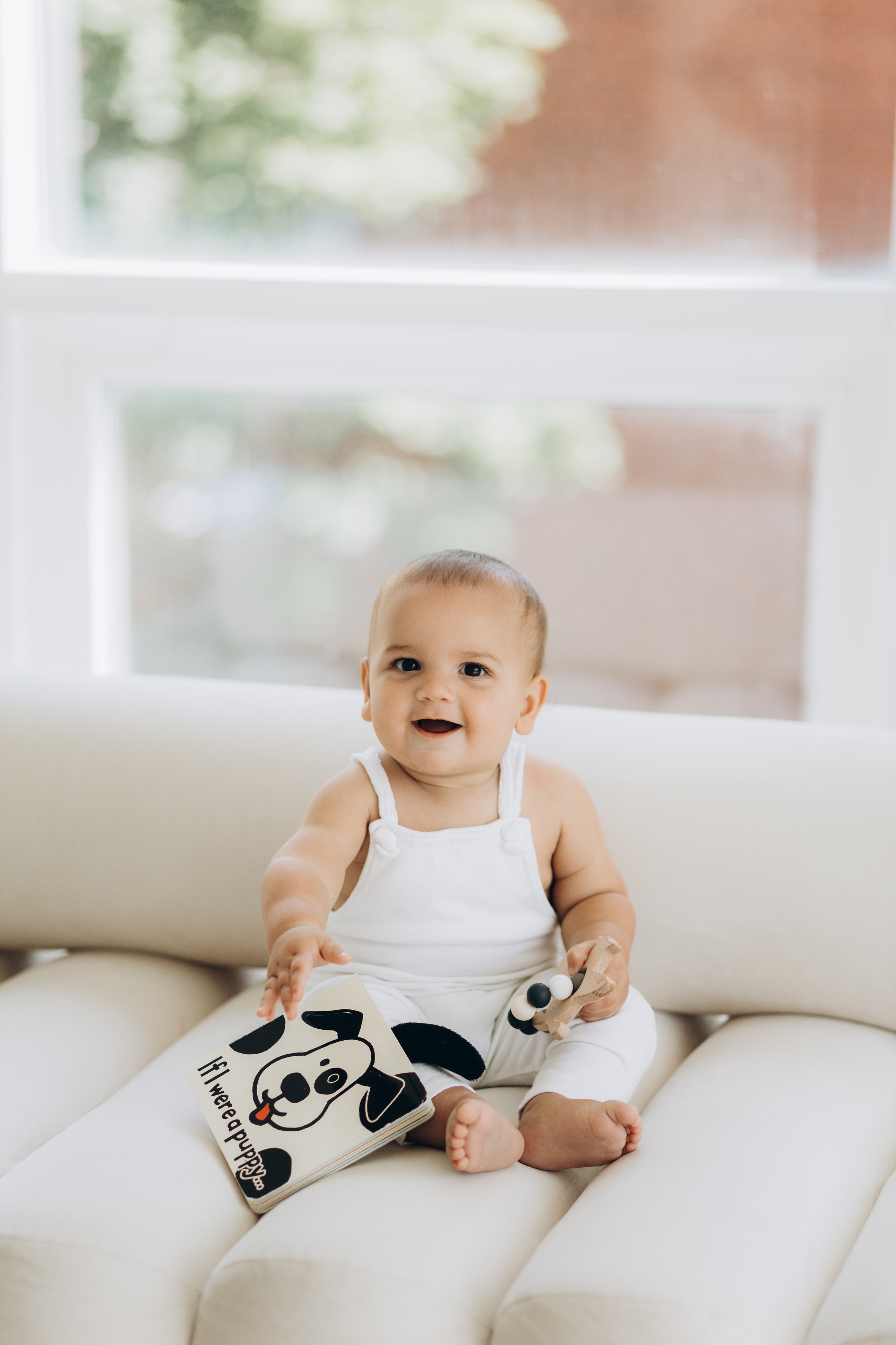 Cake smash. Wedding Photographer Toronto