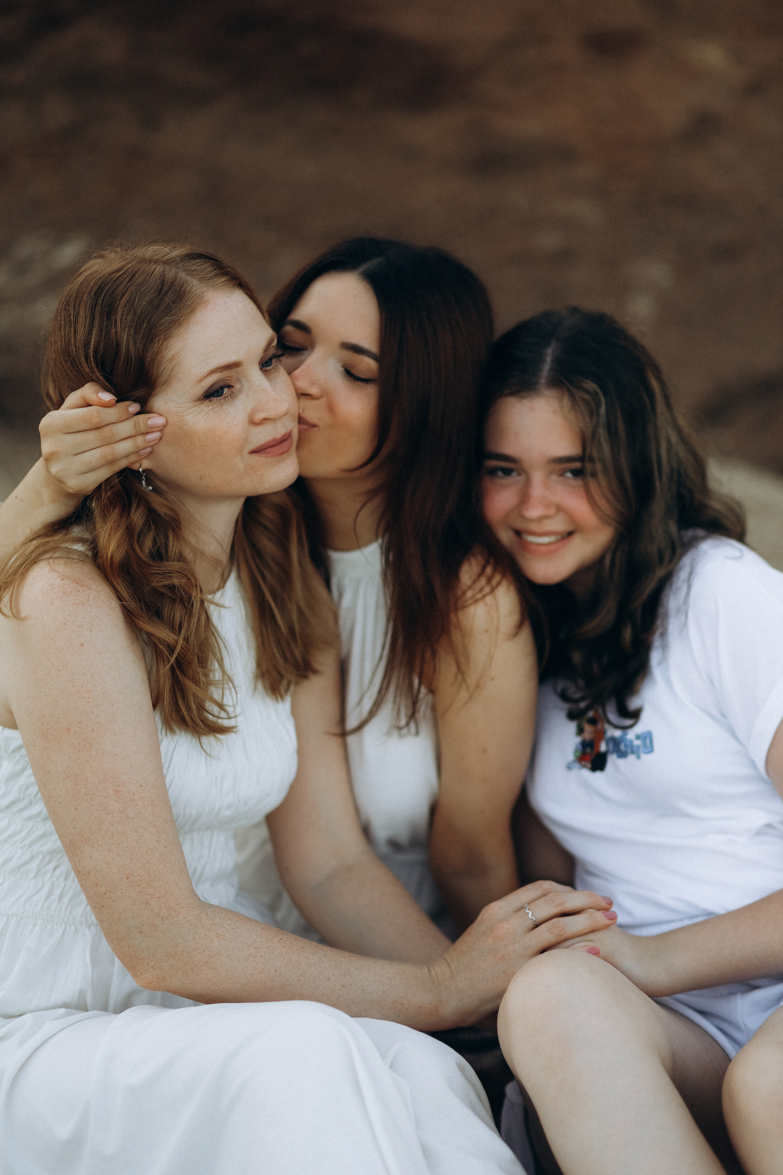 Family time. Wedding Photographer Toronto