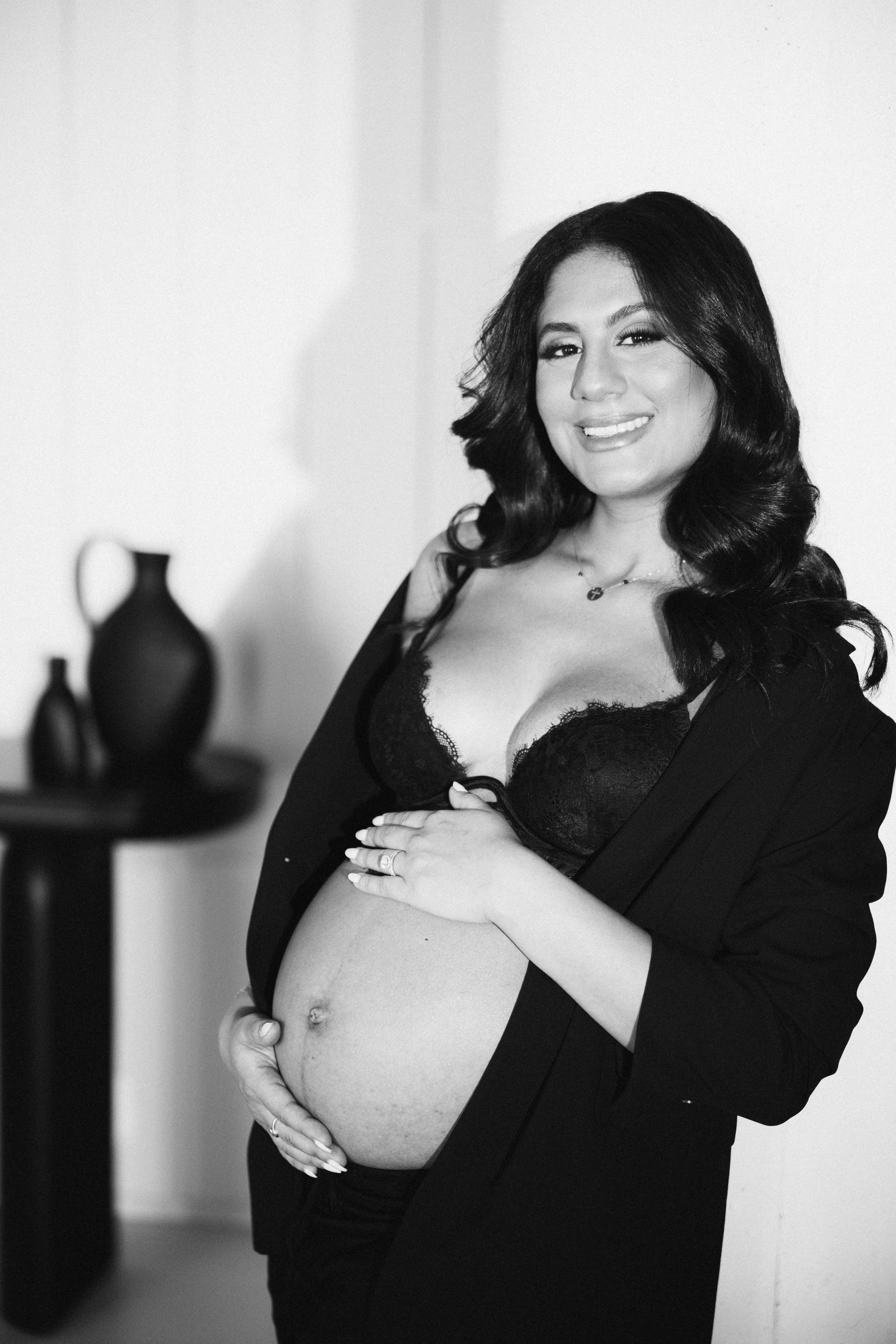 Maternity. Wedding Photographer Toronto