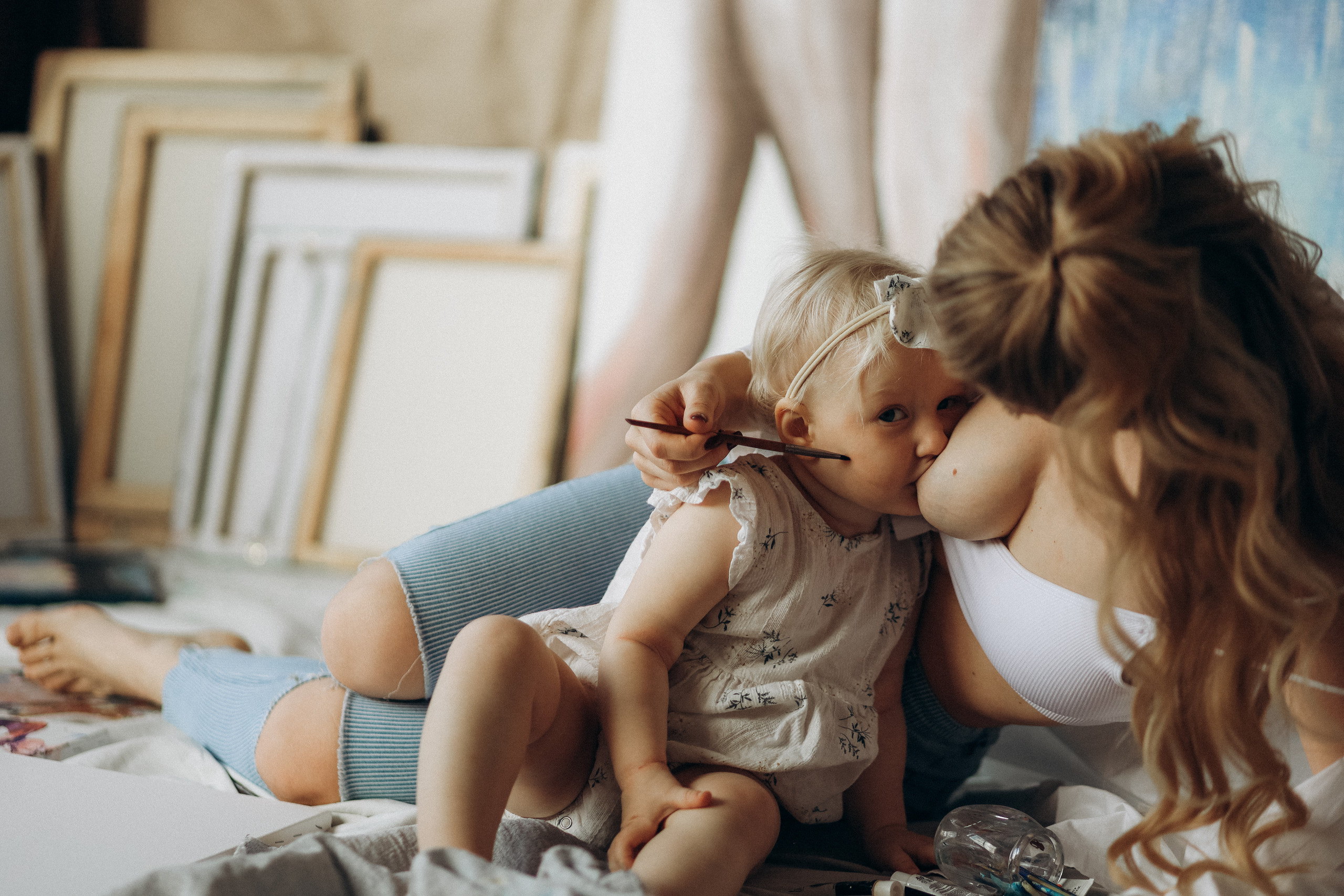 Mom+baby. Wedding Photographer Toronto