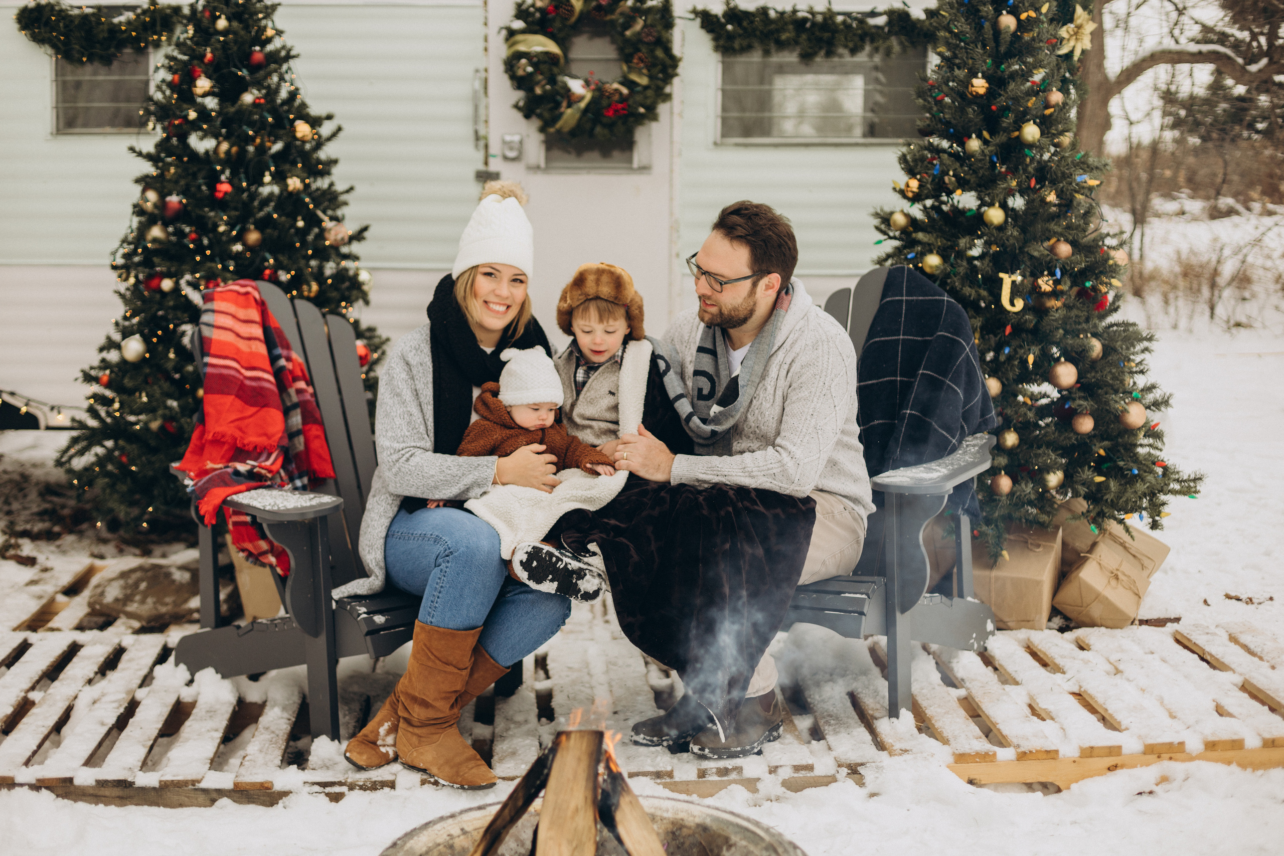 Family time. Wedding Photographer Toronto
