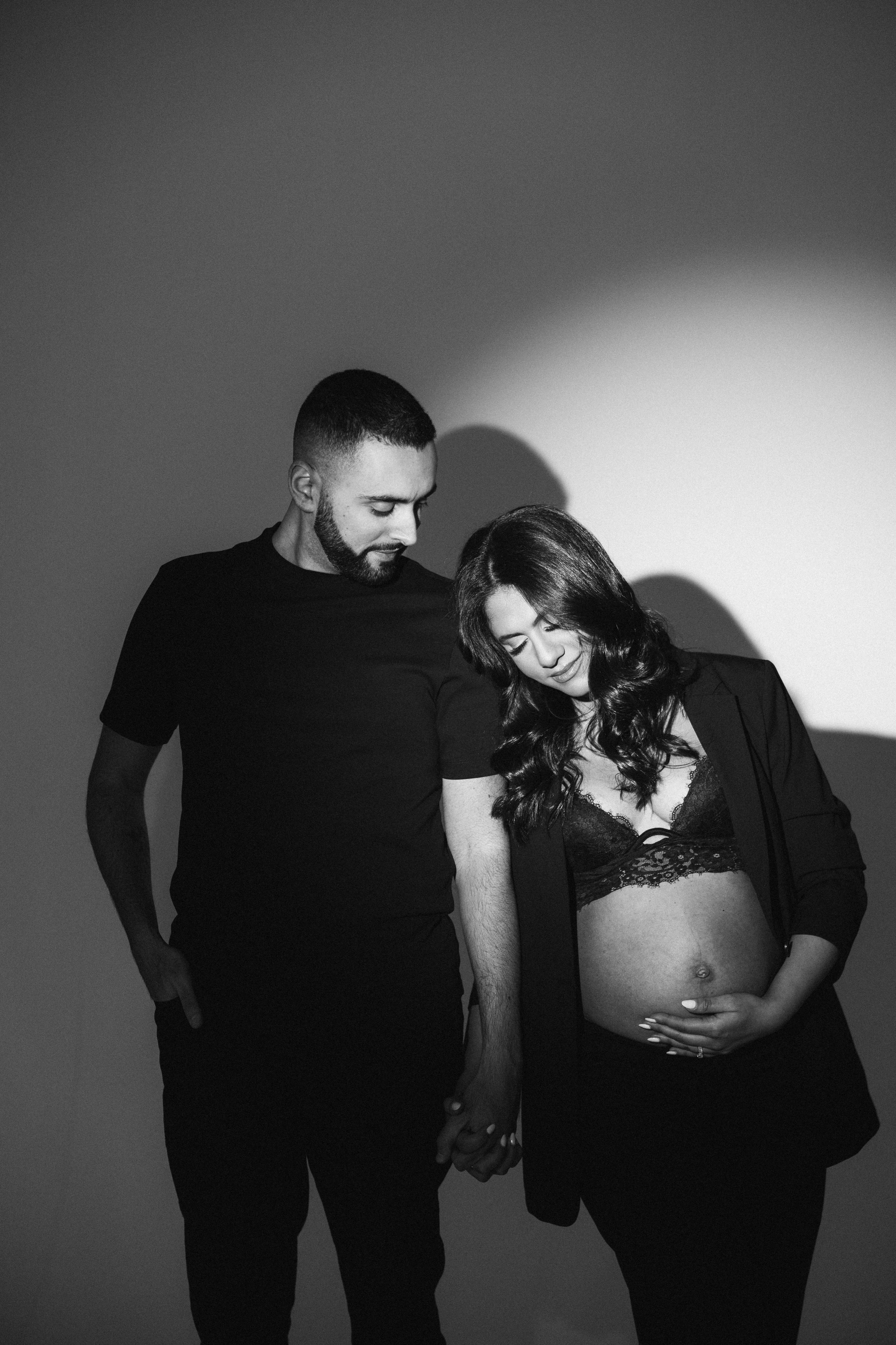 Maternity. Wedding Photographer Toronto