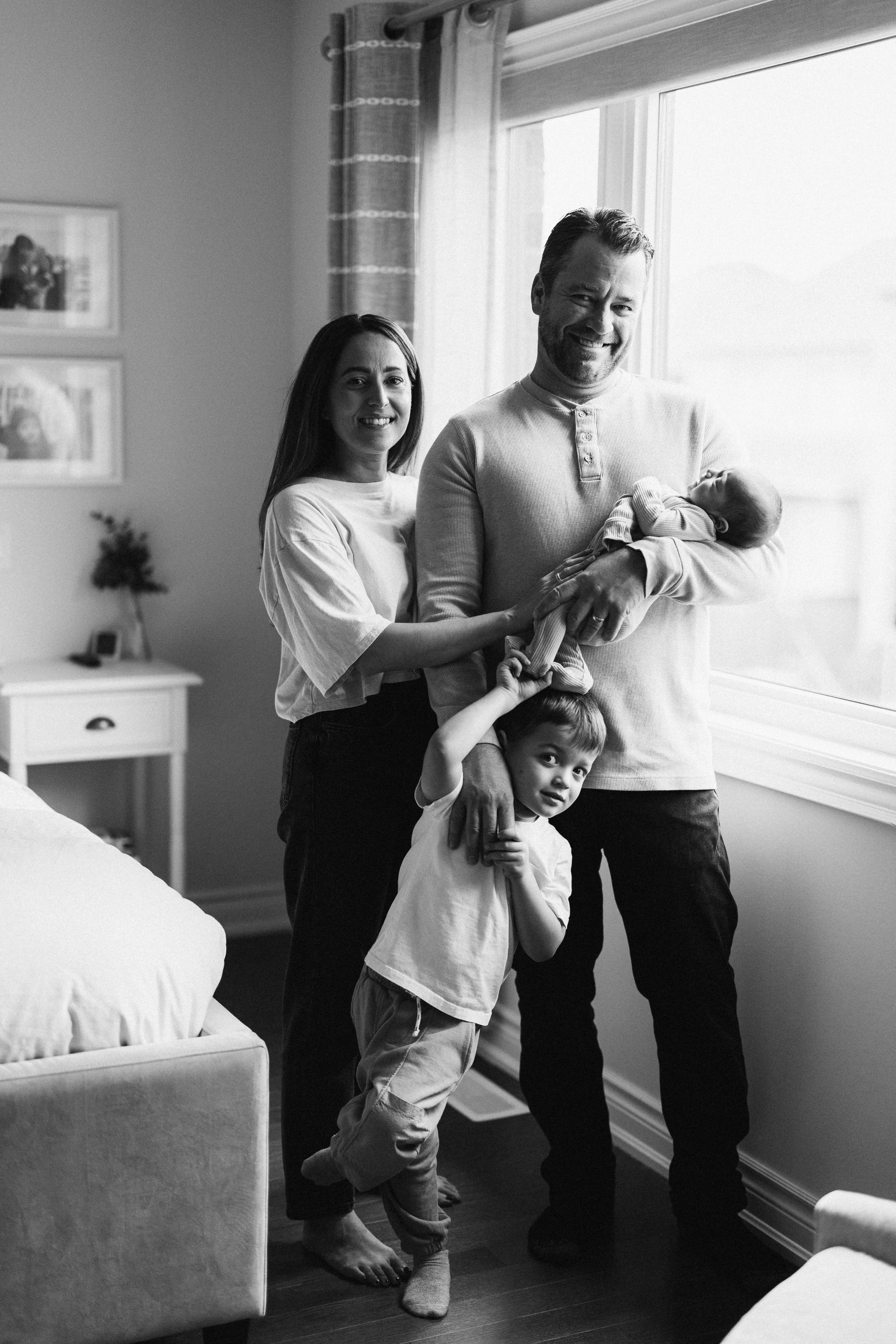 Family photo session. Wedding Photographer Toronto