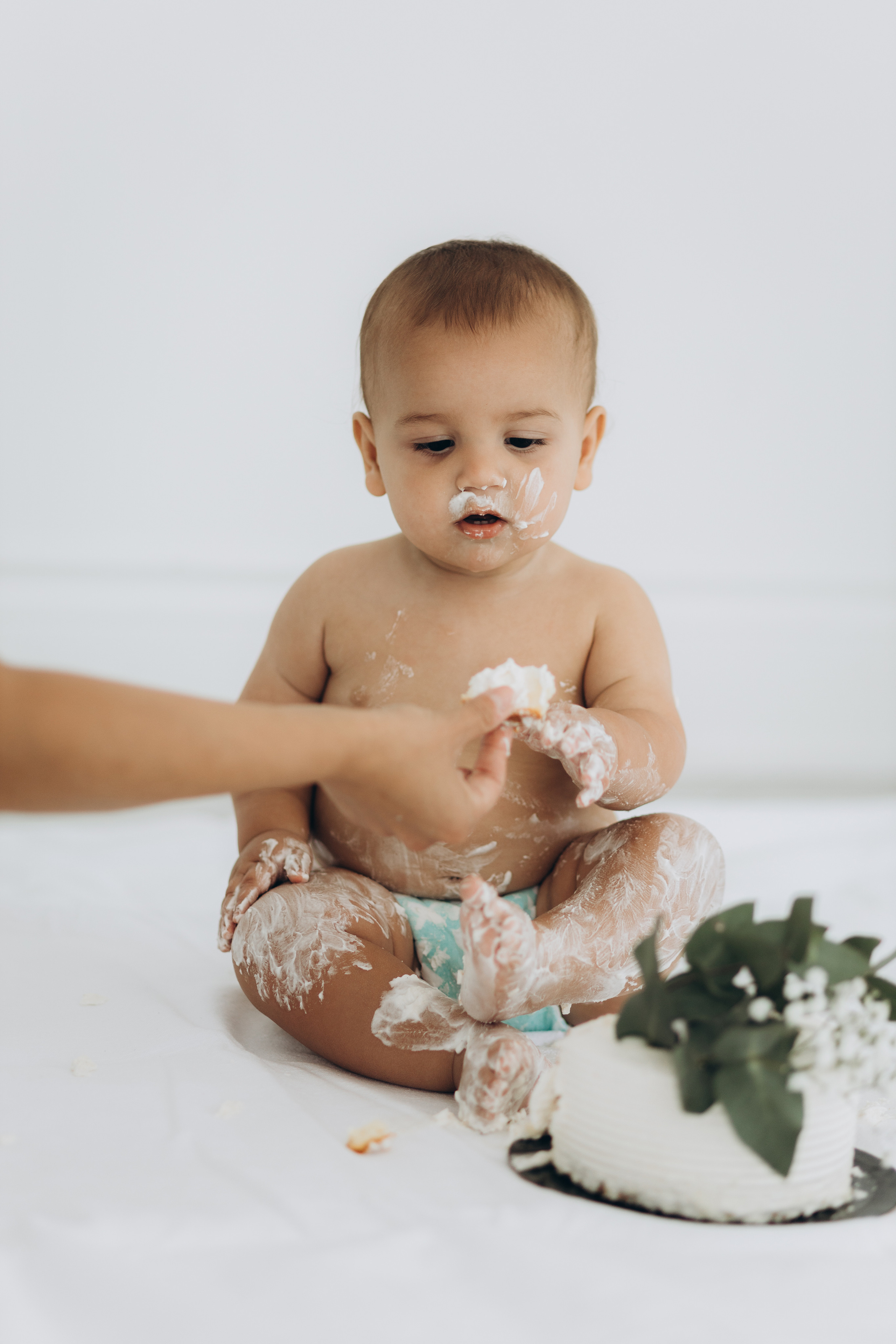 Cake smash. Wedding Photographer Toronto