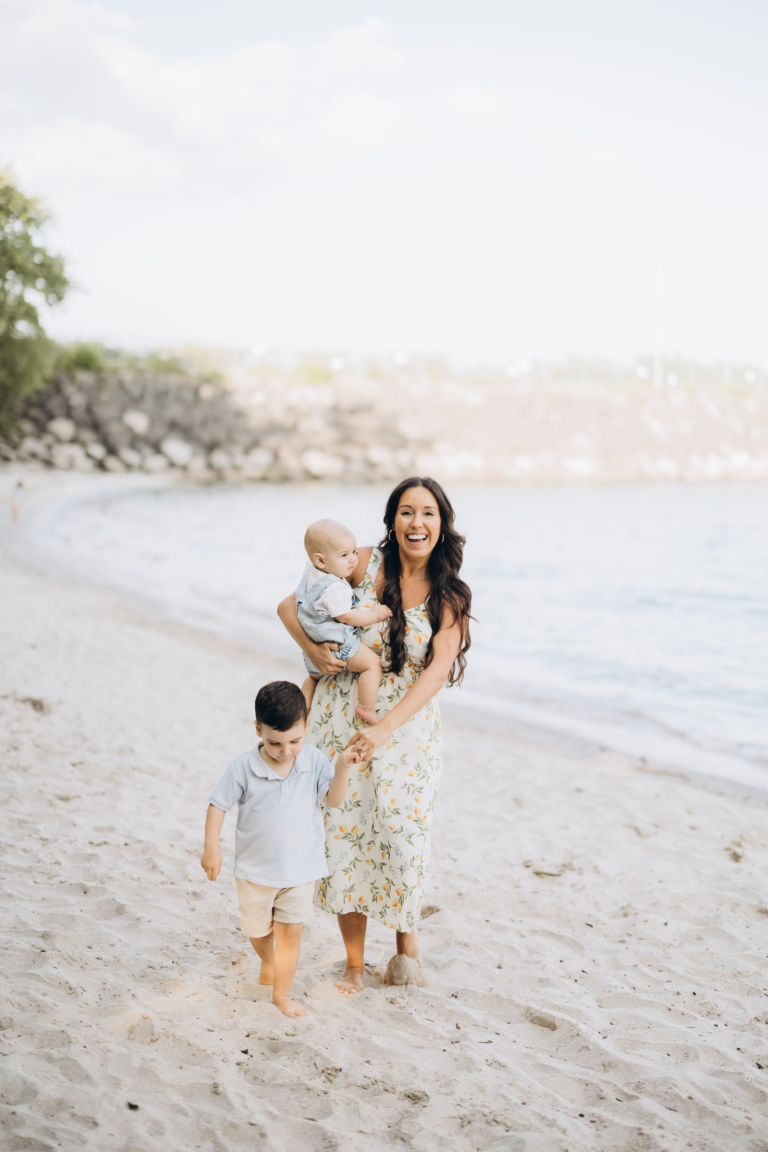 Beach photo session. Wedding Photographer Toronto