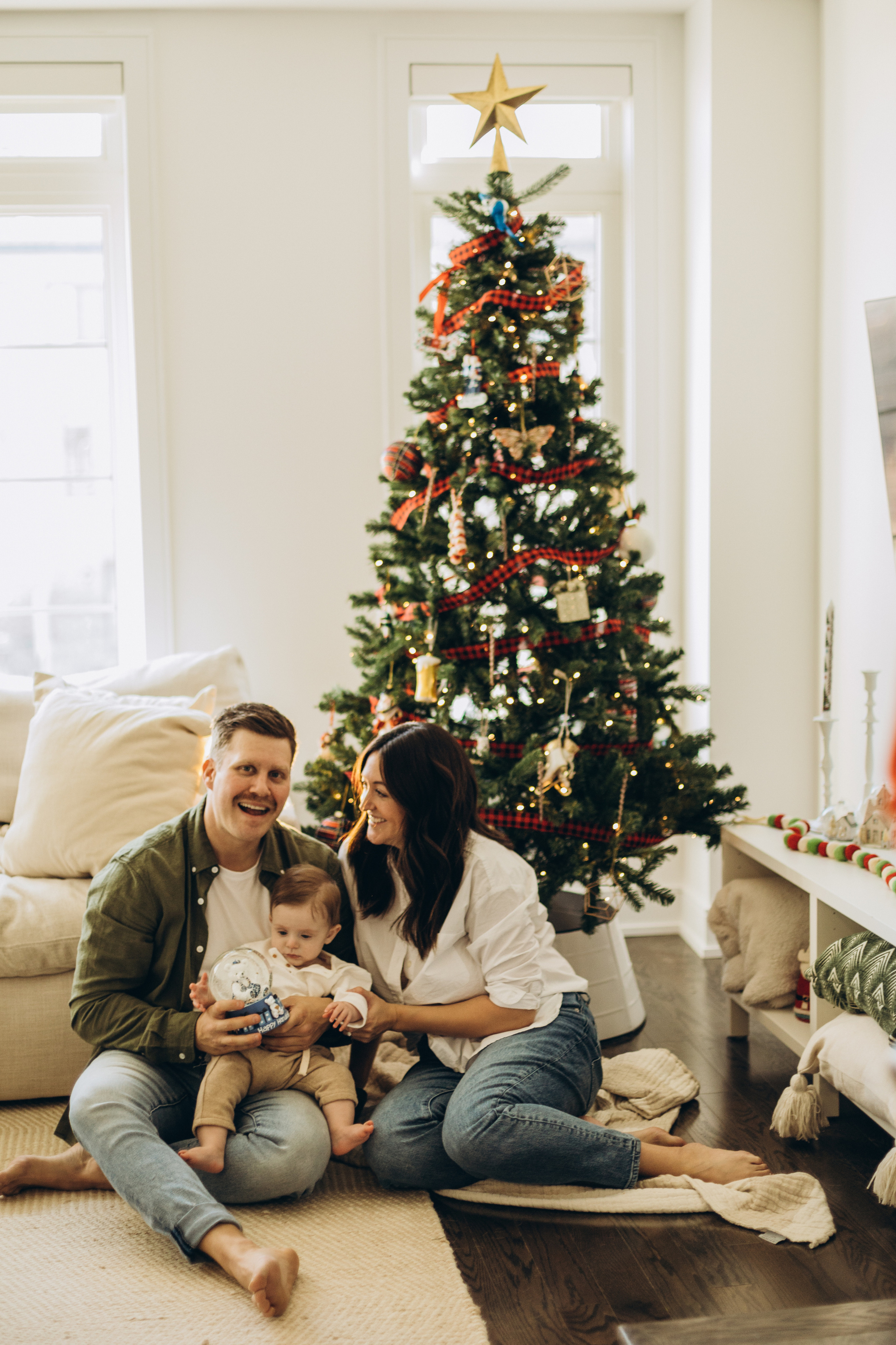 First Christmas. Wedding Photographer Toronto