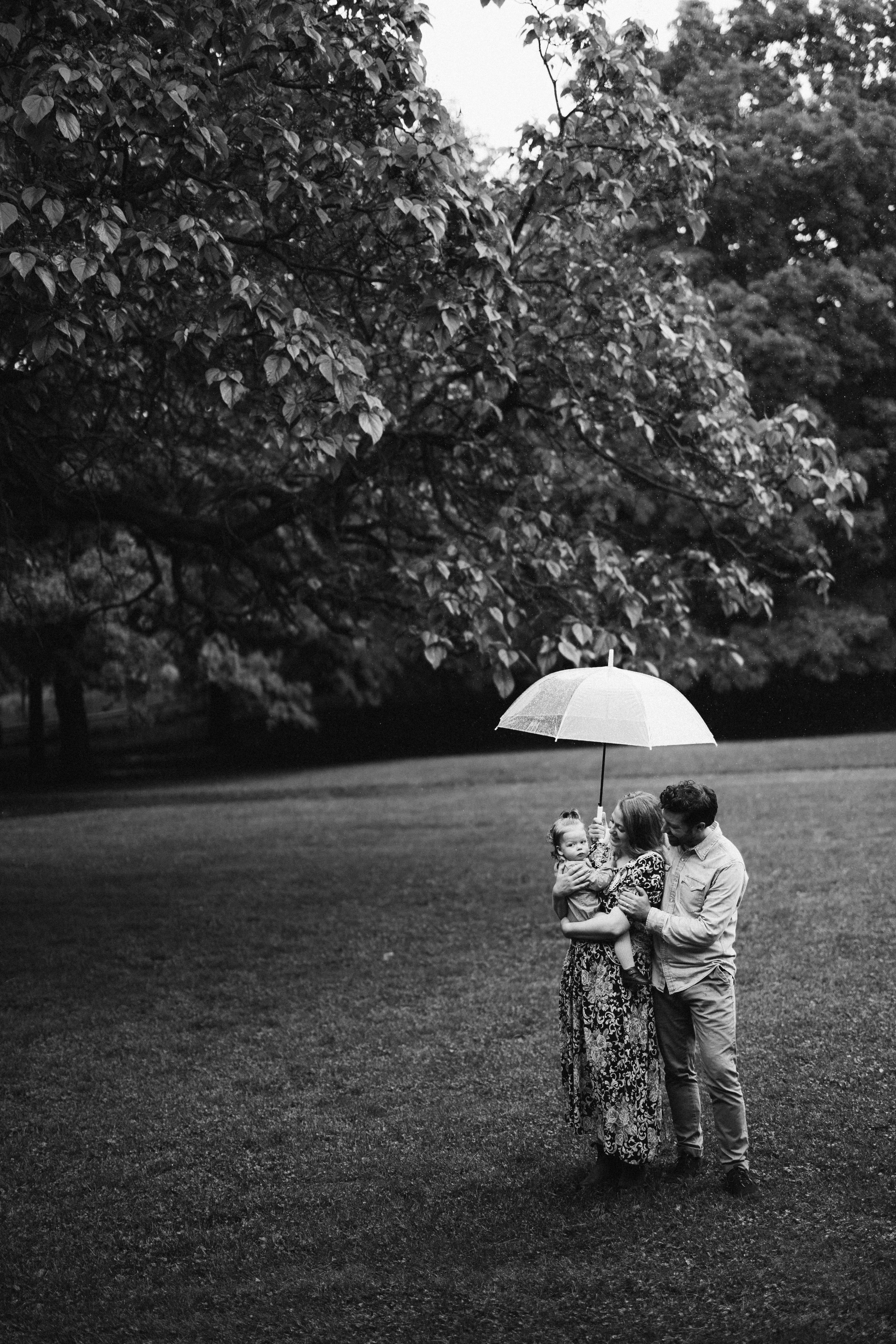Under the rain. Wedding Photographer Toronto