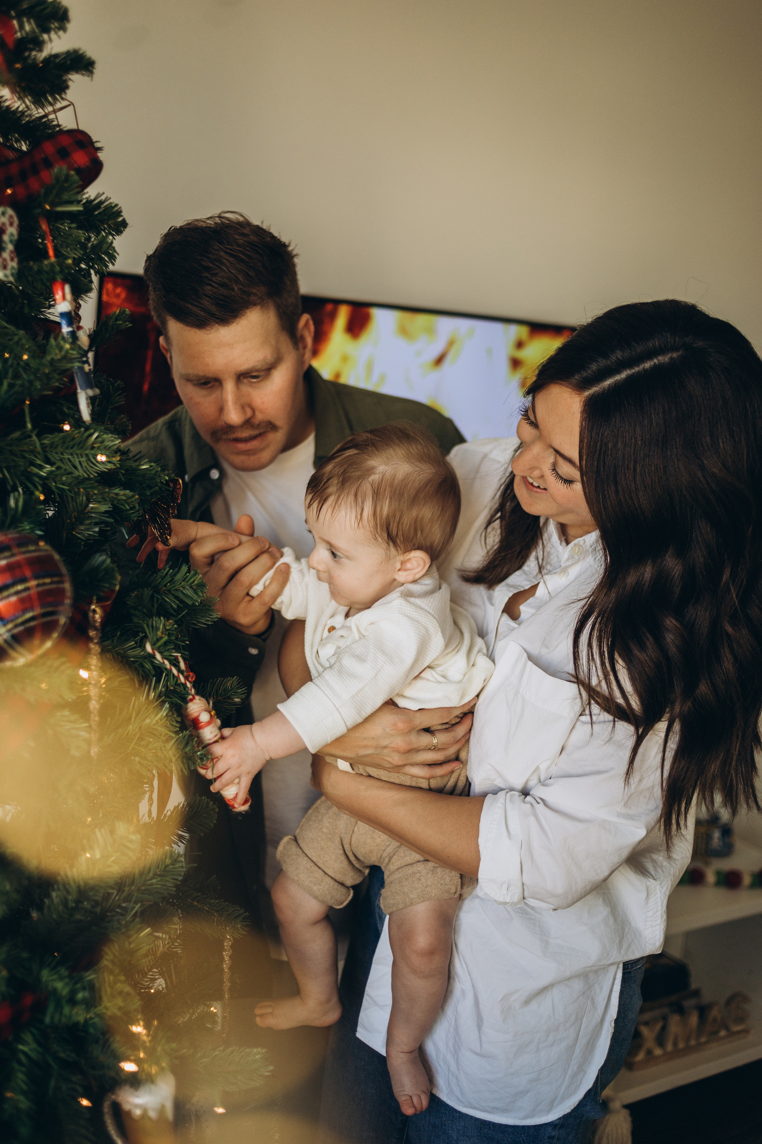 First Christmas. Wedding Photographer Toronto