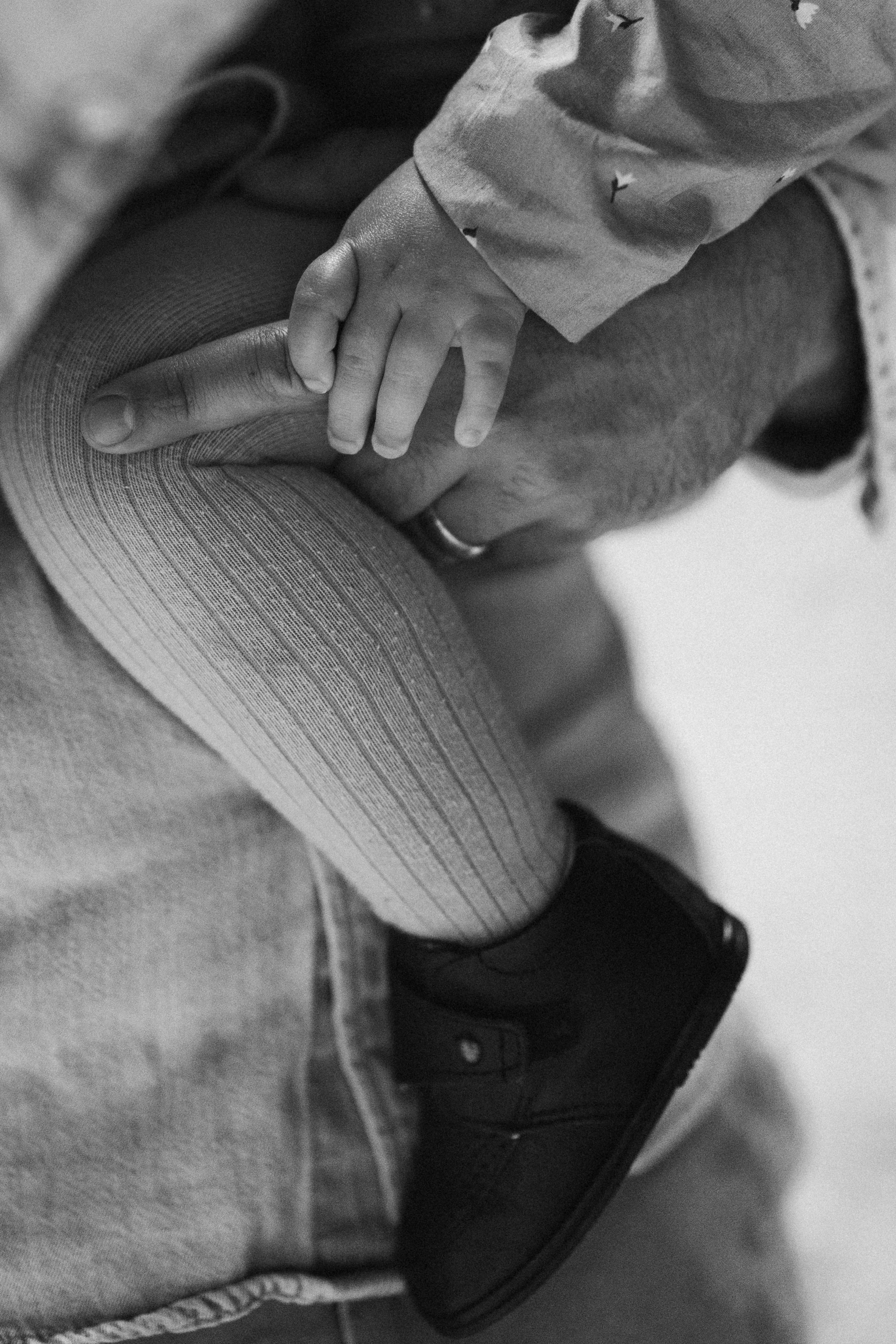 Under the rain. Wedding Photographer Toronto