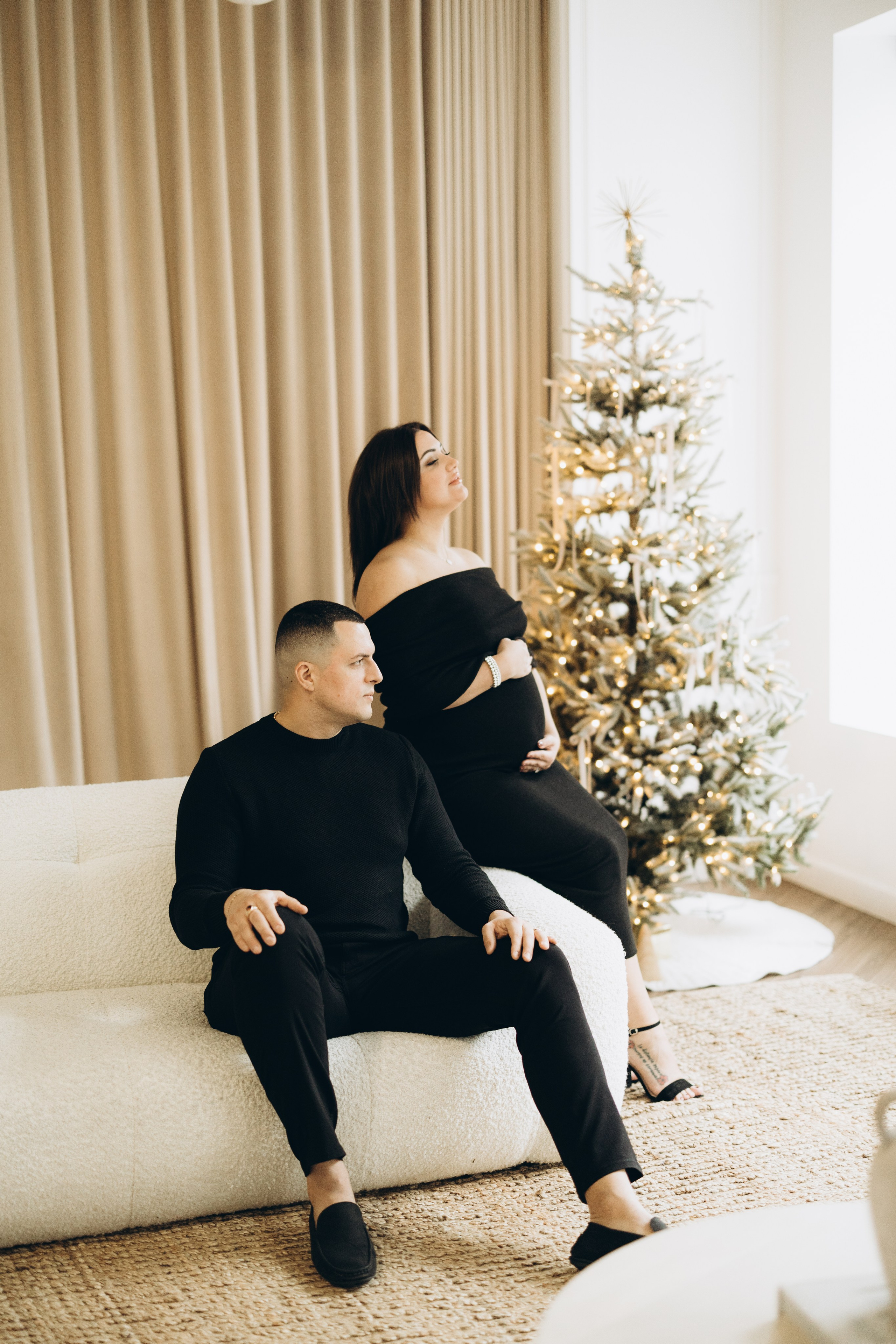 Maternity photo session. Wedding Photographer Toronto