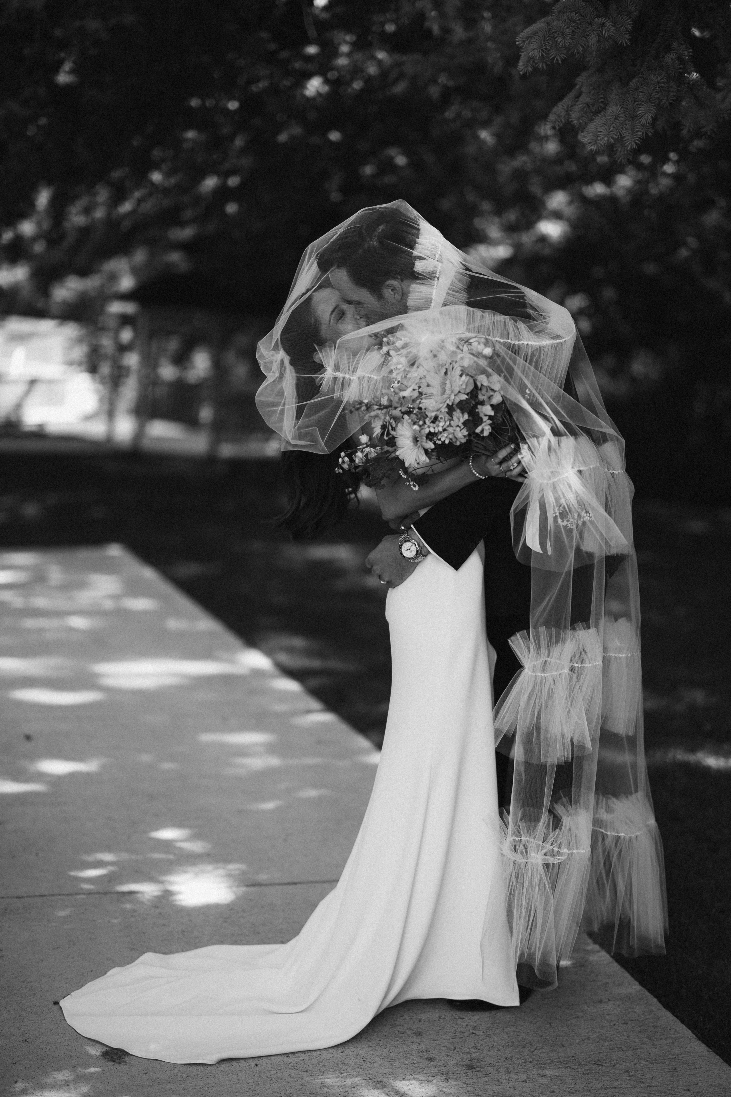 Olivia&Robbie. Wedding Photographer Toronto