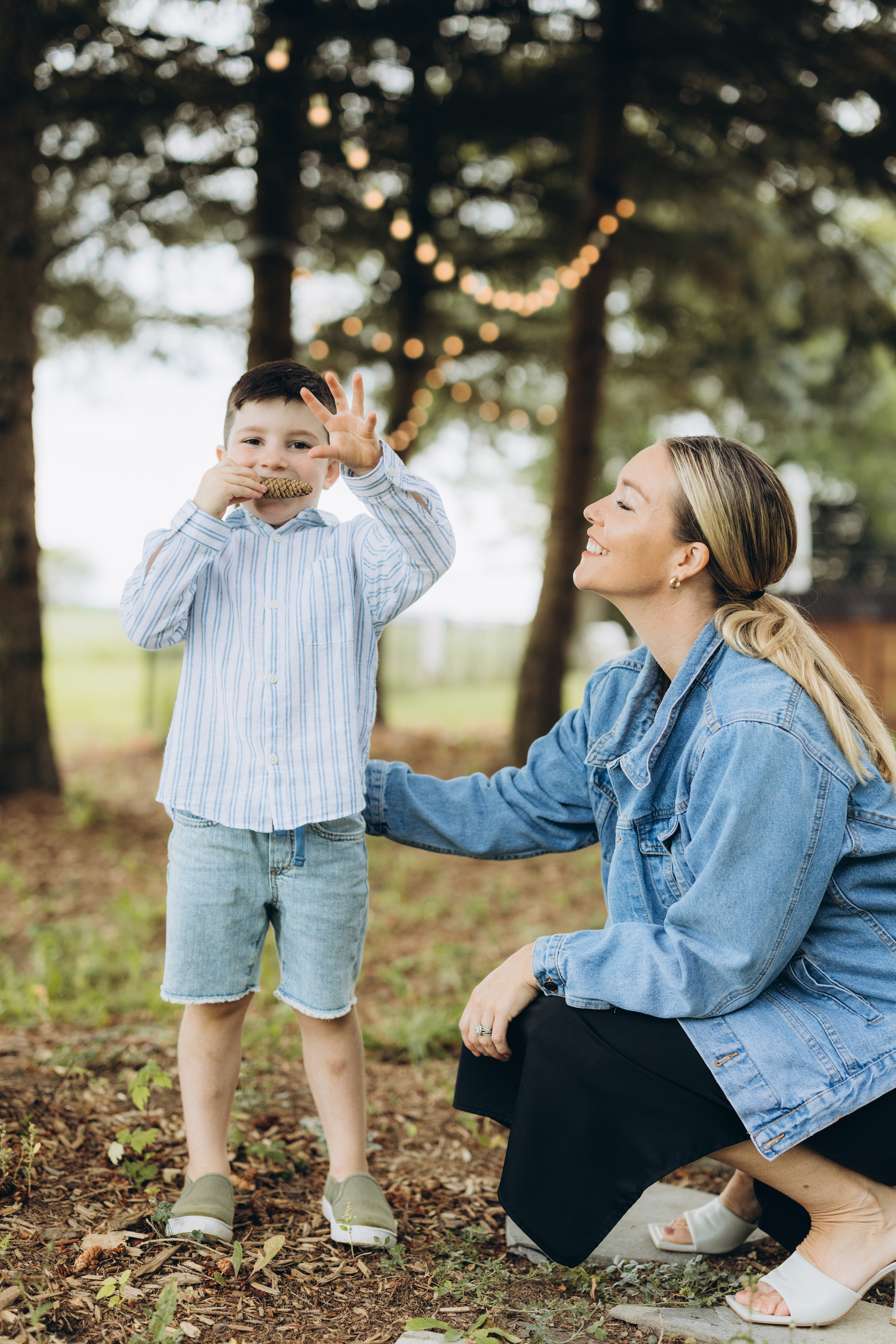 Fall family session. Wedding Photographer Toronto