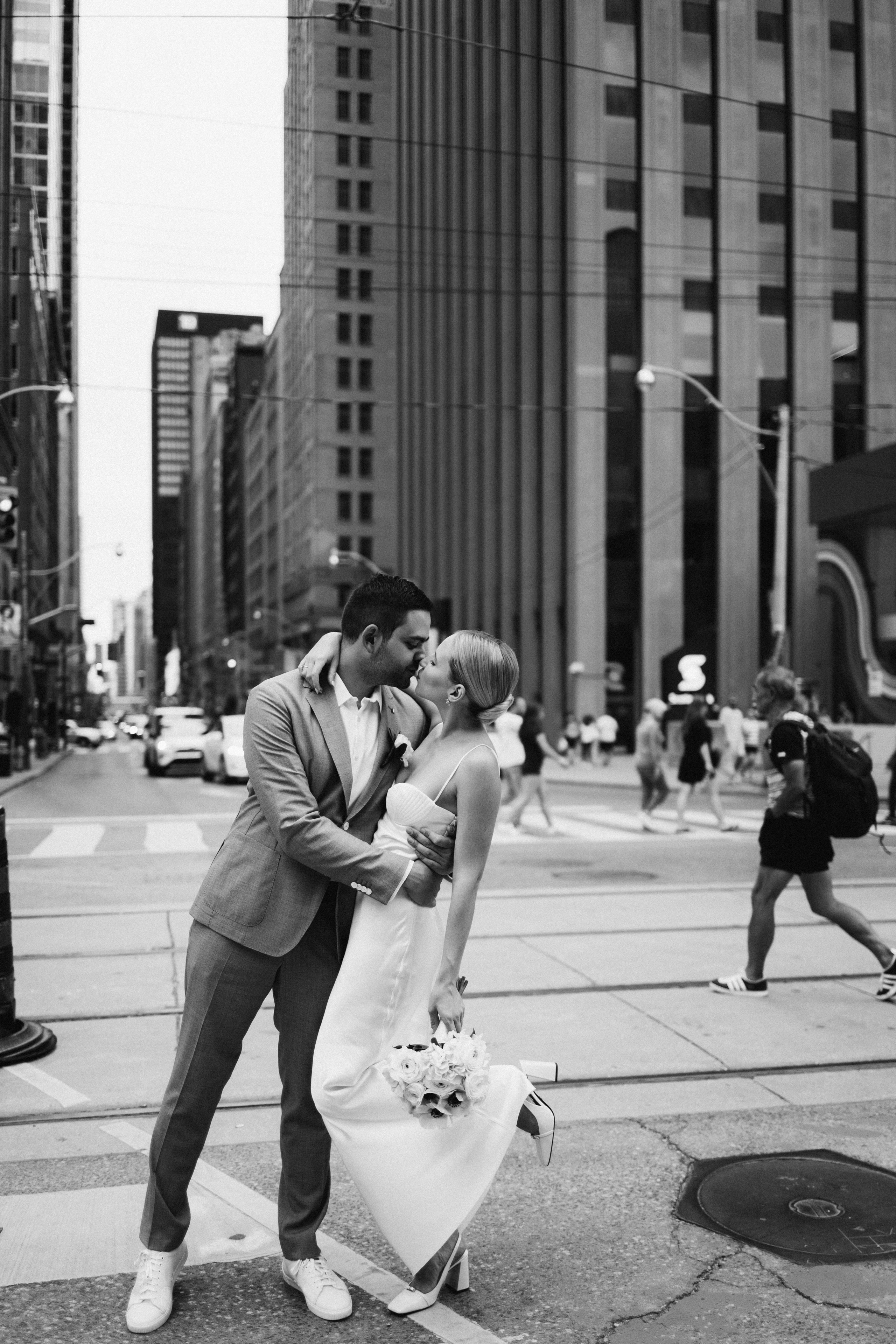 Elopement session. Wedding Photographer Toronto