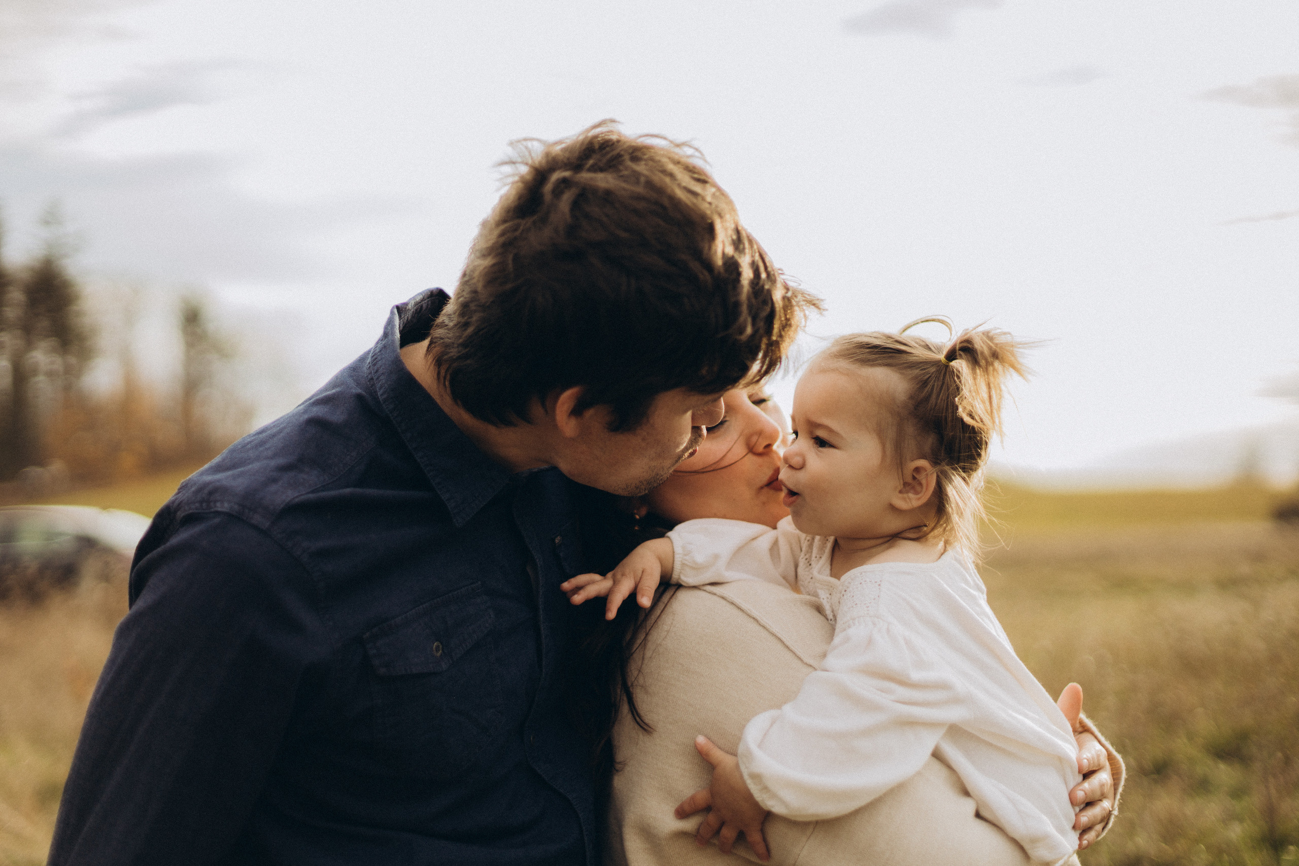Fall time. Wedding Photographer Toronto