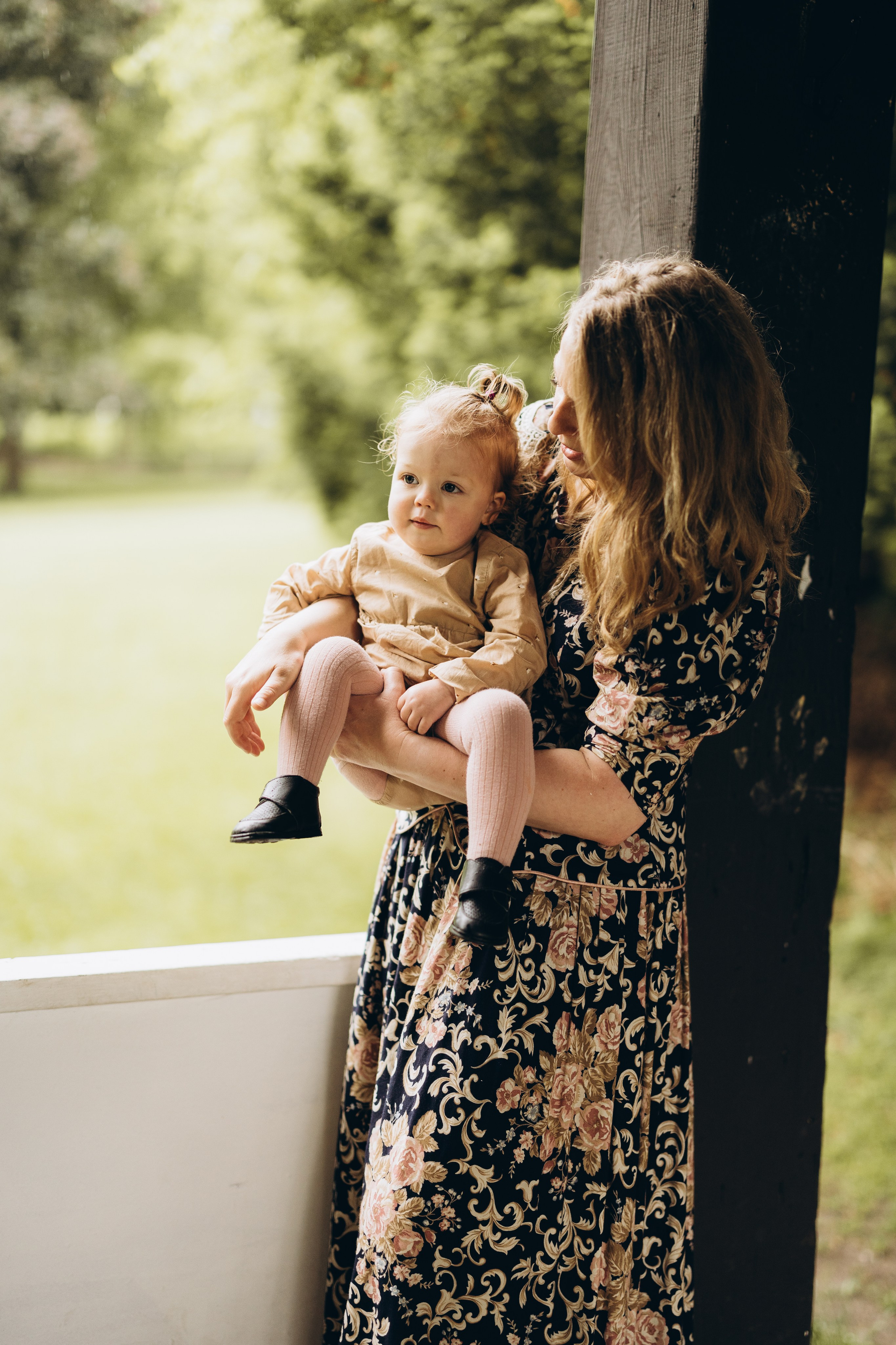 Under the rain. Wedding Photographer Toronto
