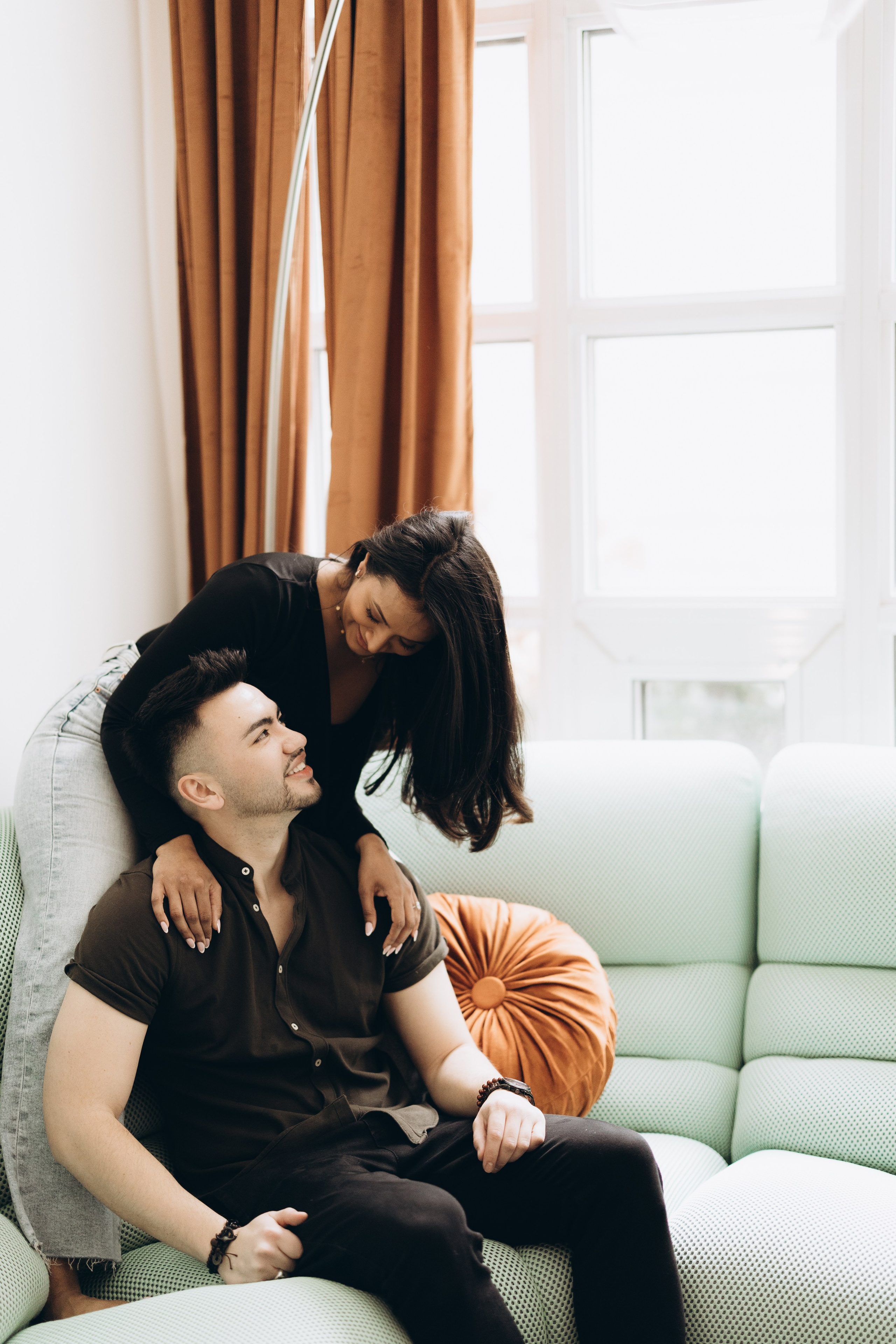 Love at home!. Wedding Photographer Toronto