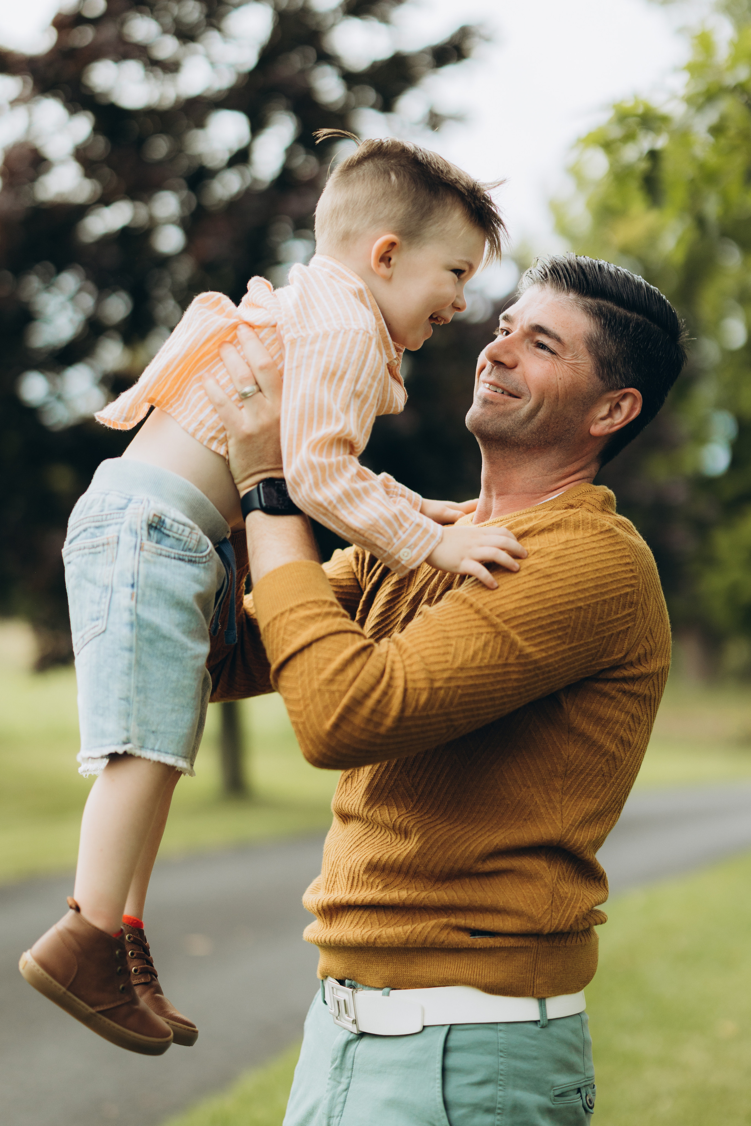 Fall family session. Wedding Photographer Toronto