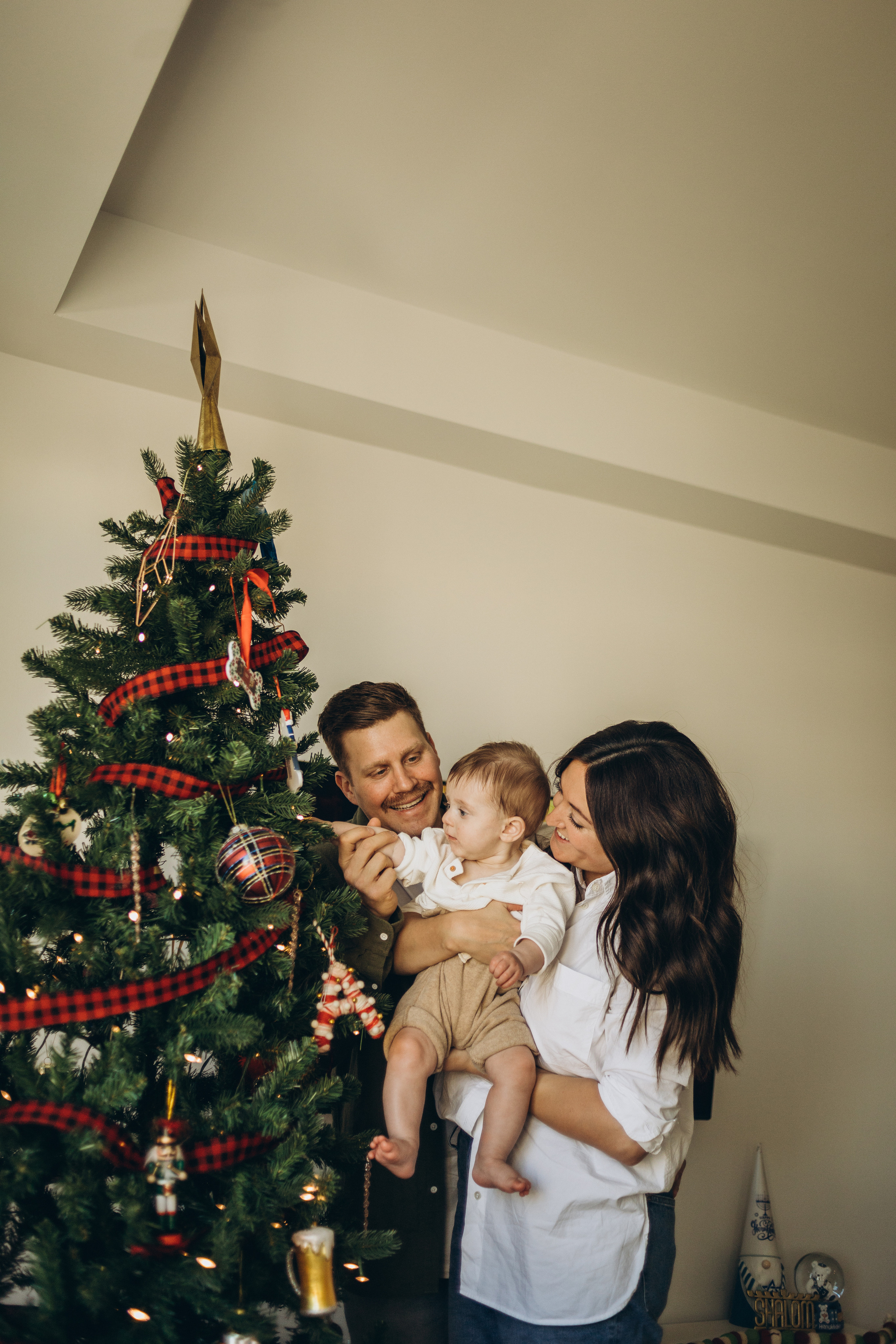First Christmas. Wedding Photographer Toronto
