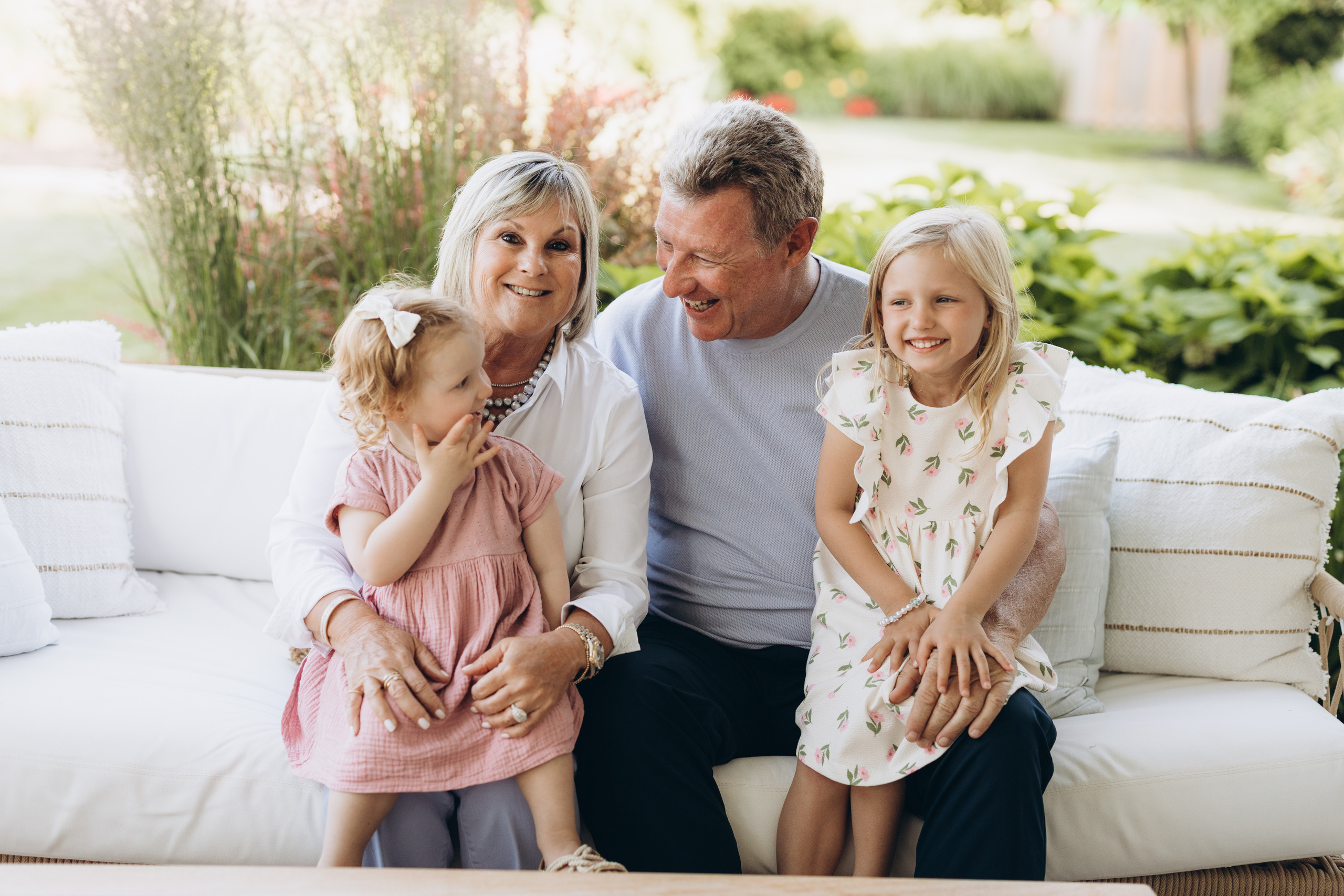 Family time. Wedding Photographer Toronto
