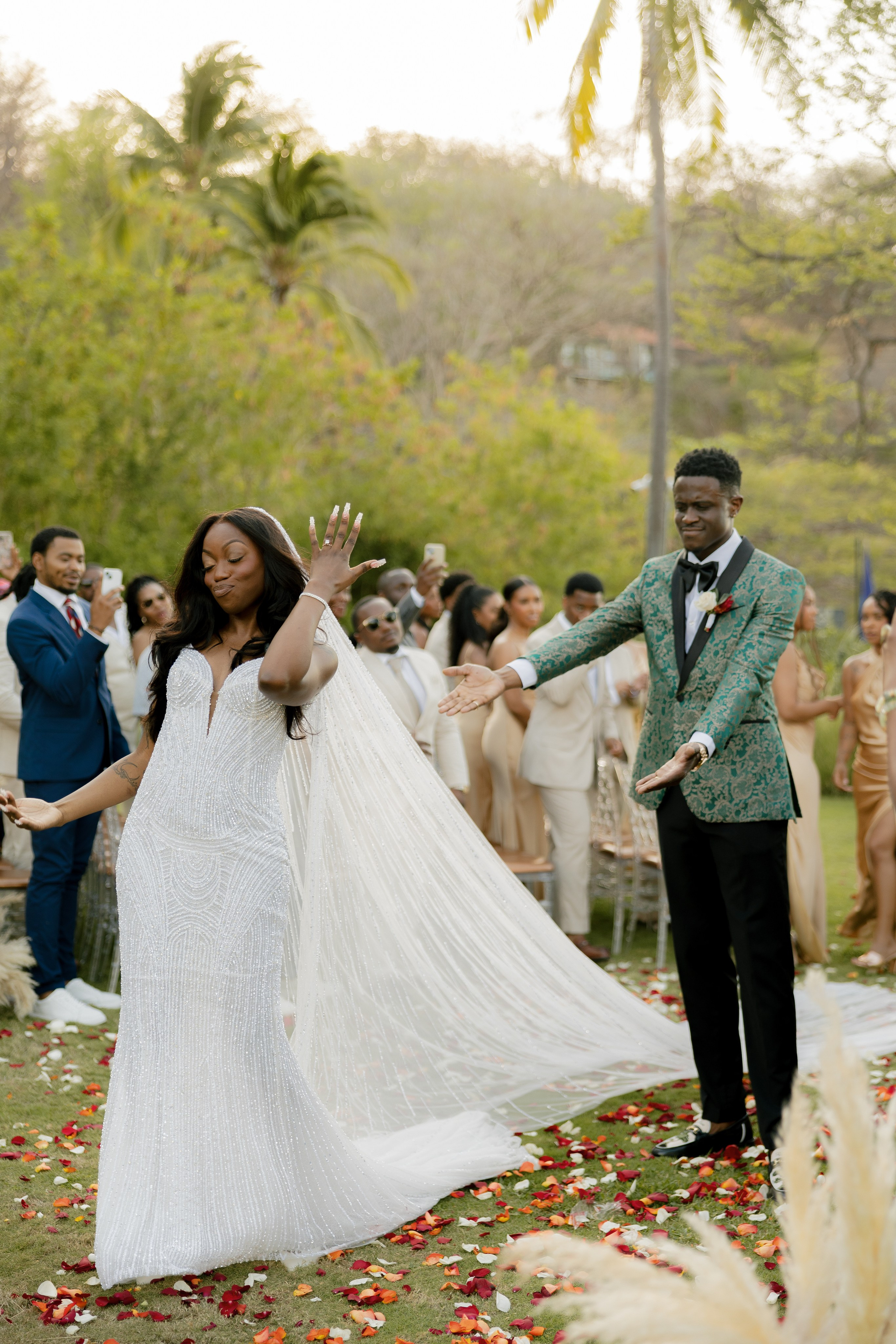 Ashley&Matt (Costa Rica). Wedding Photographer Toronto