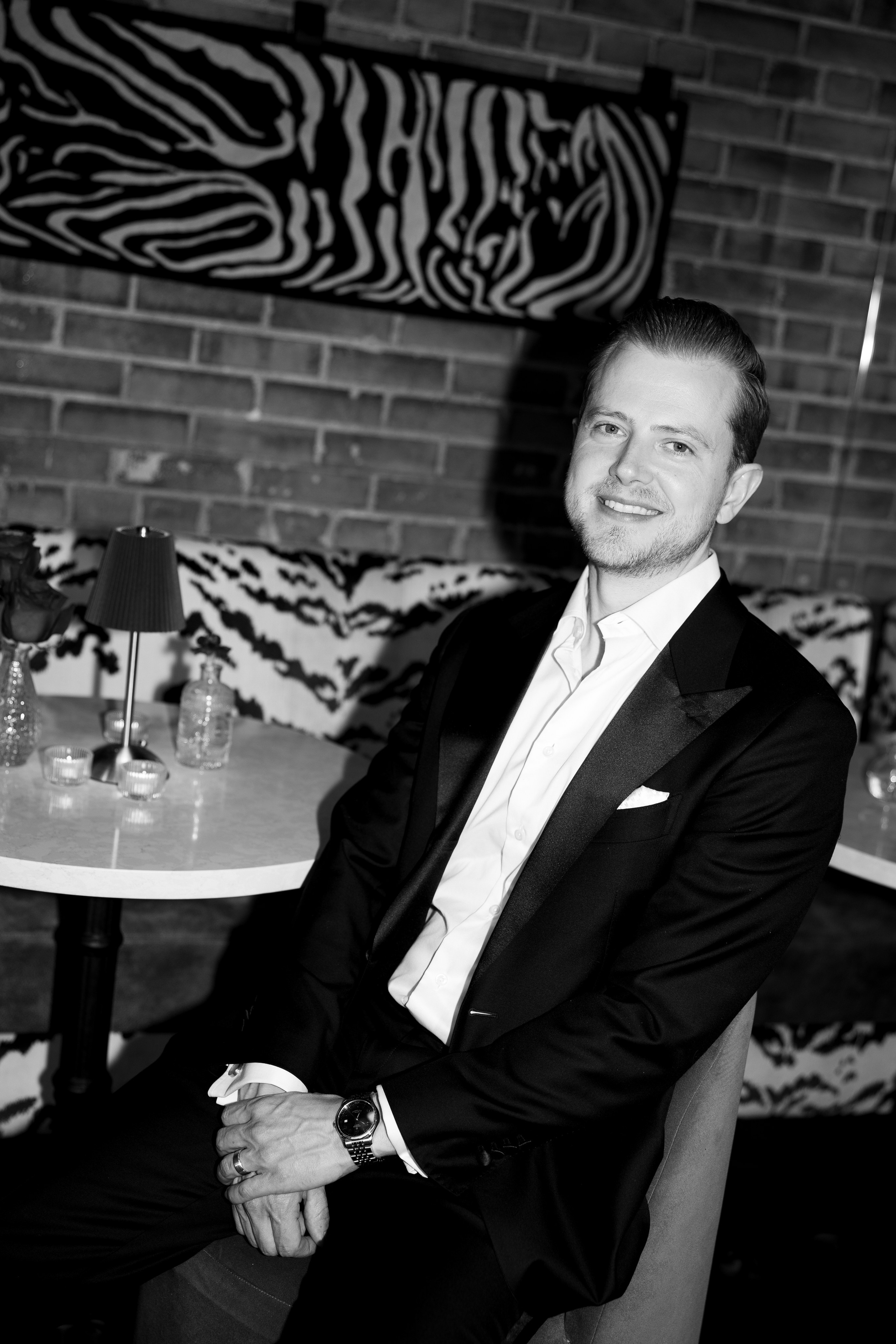 Mercedes&Dave. Wedding Photographer Toronto