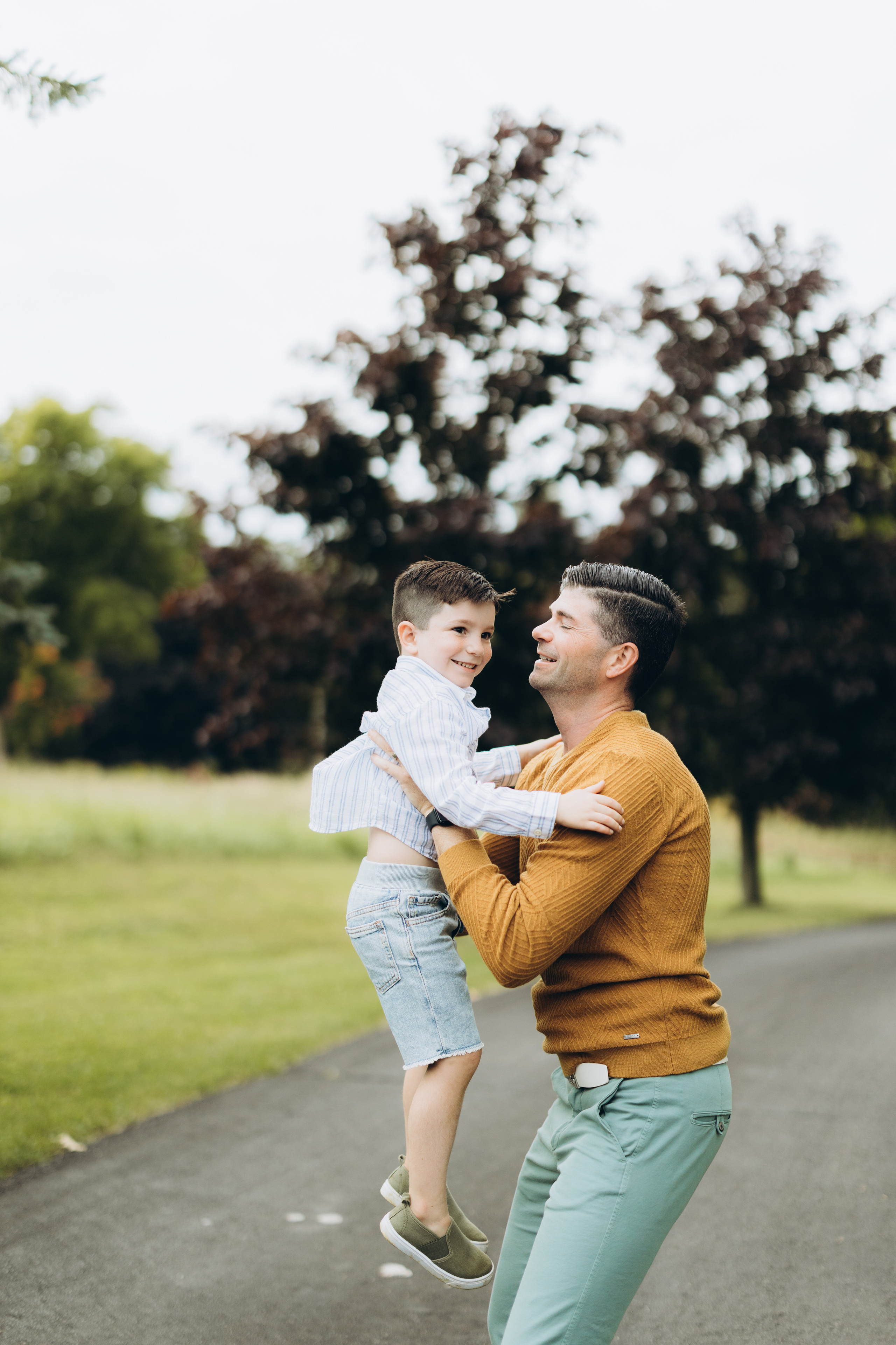 Fall family session. Wedding Photographer Toronto
