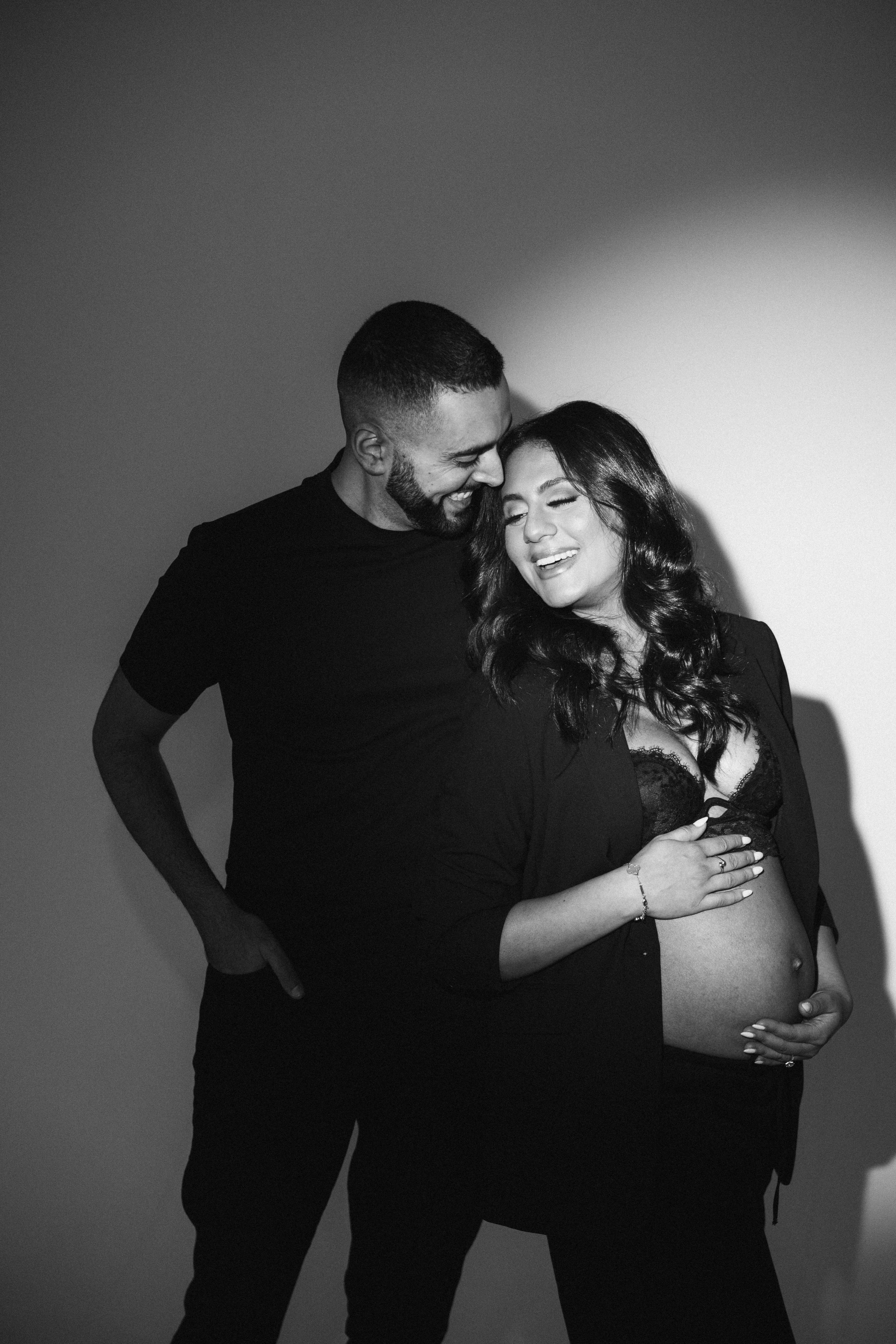 Maternity. Wedding Photographer Toronto