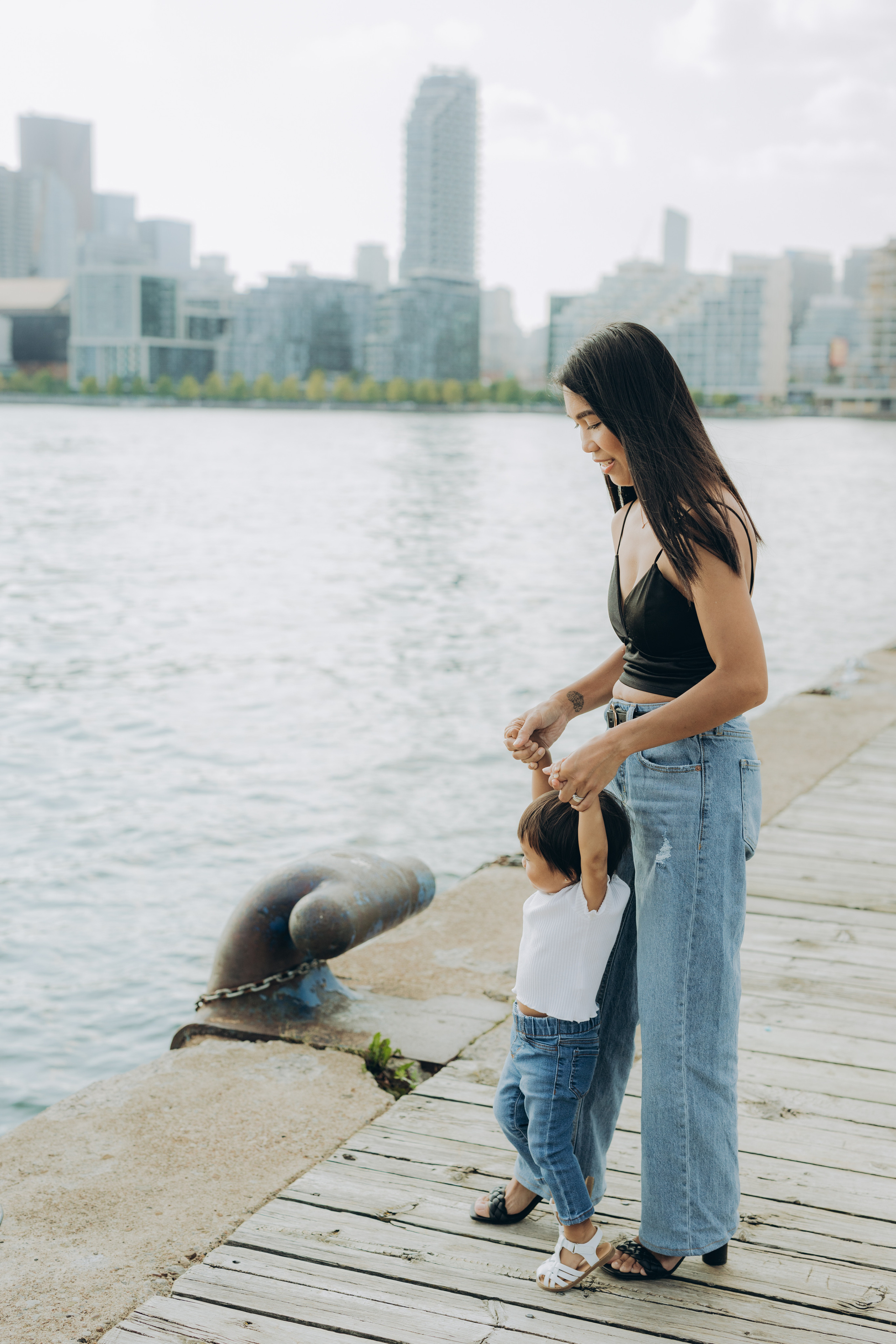 Family session in Toronto. Wedding Photographer Toronto