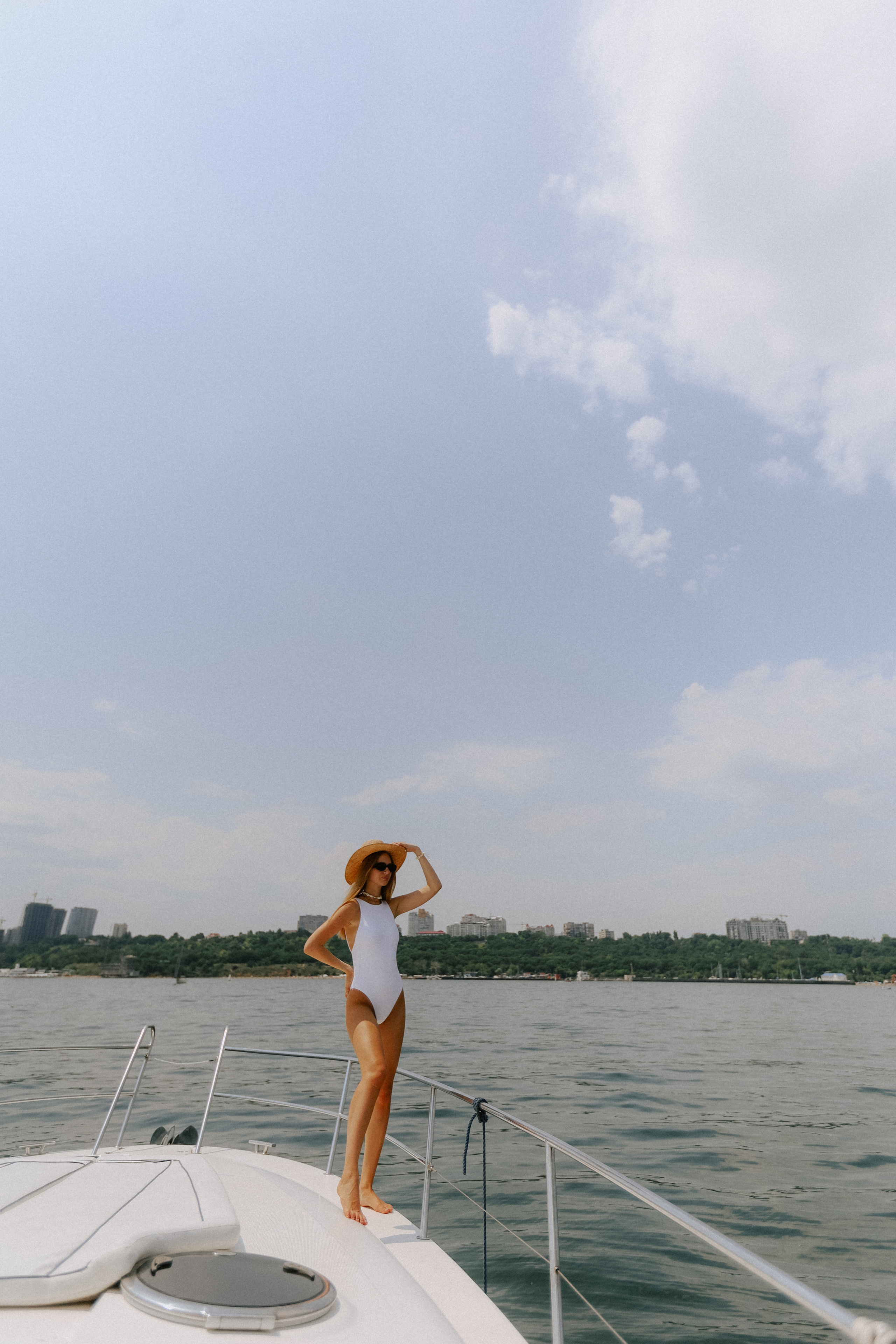 Yacht party. Wedding Photographer Toronto