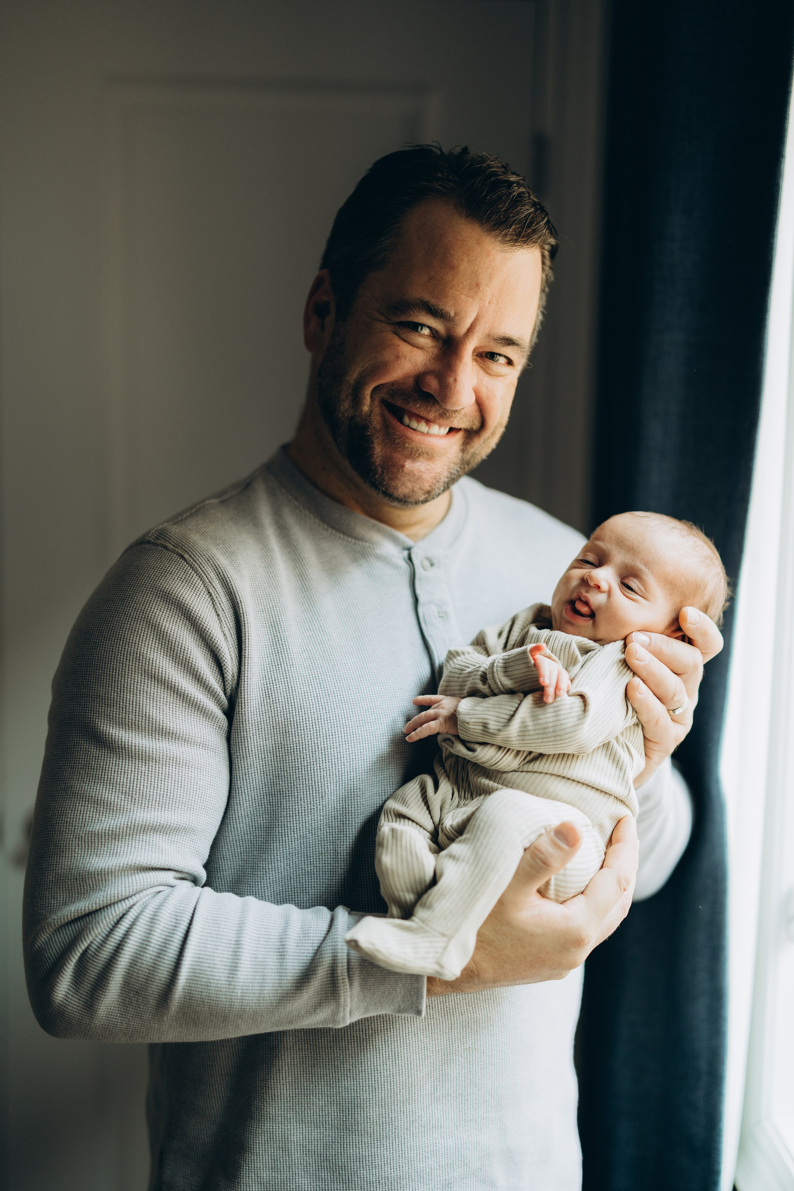 Family photo session. Wedding Photographer Toronto