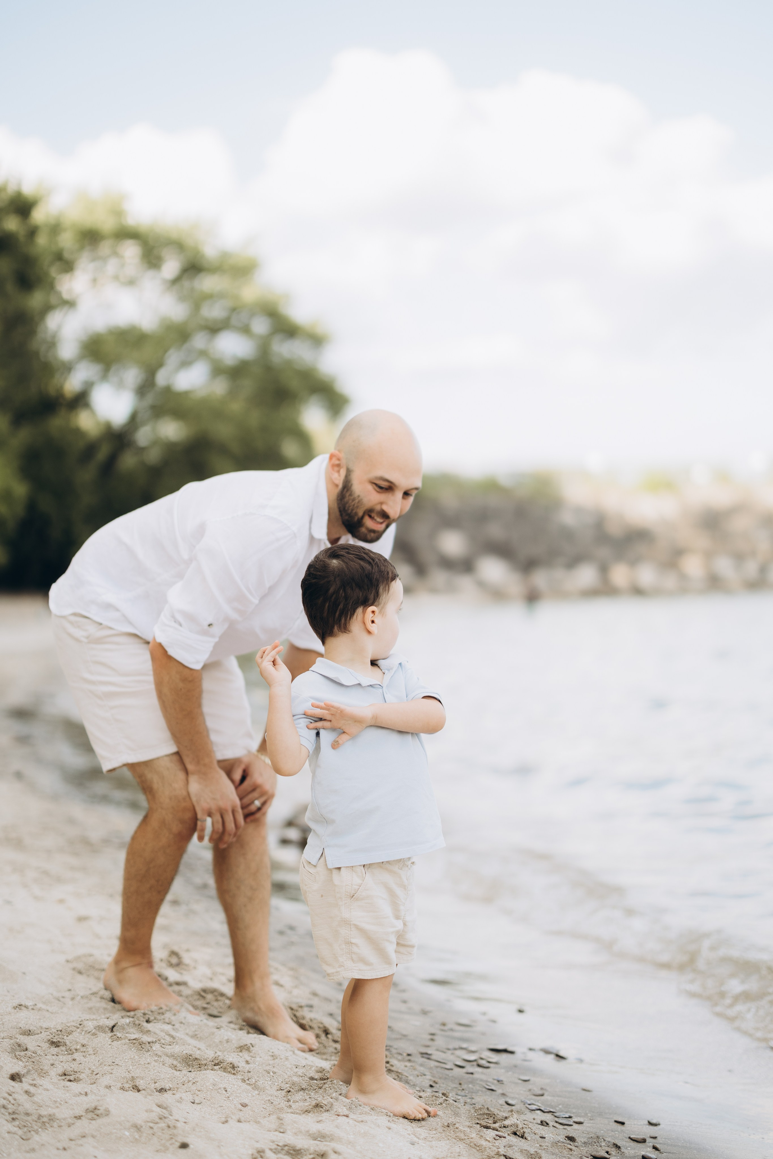 Beach photo session. Wedding Photographer Toronto