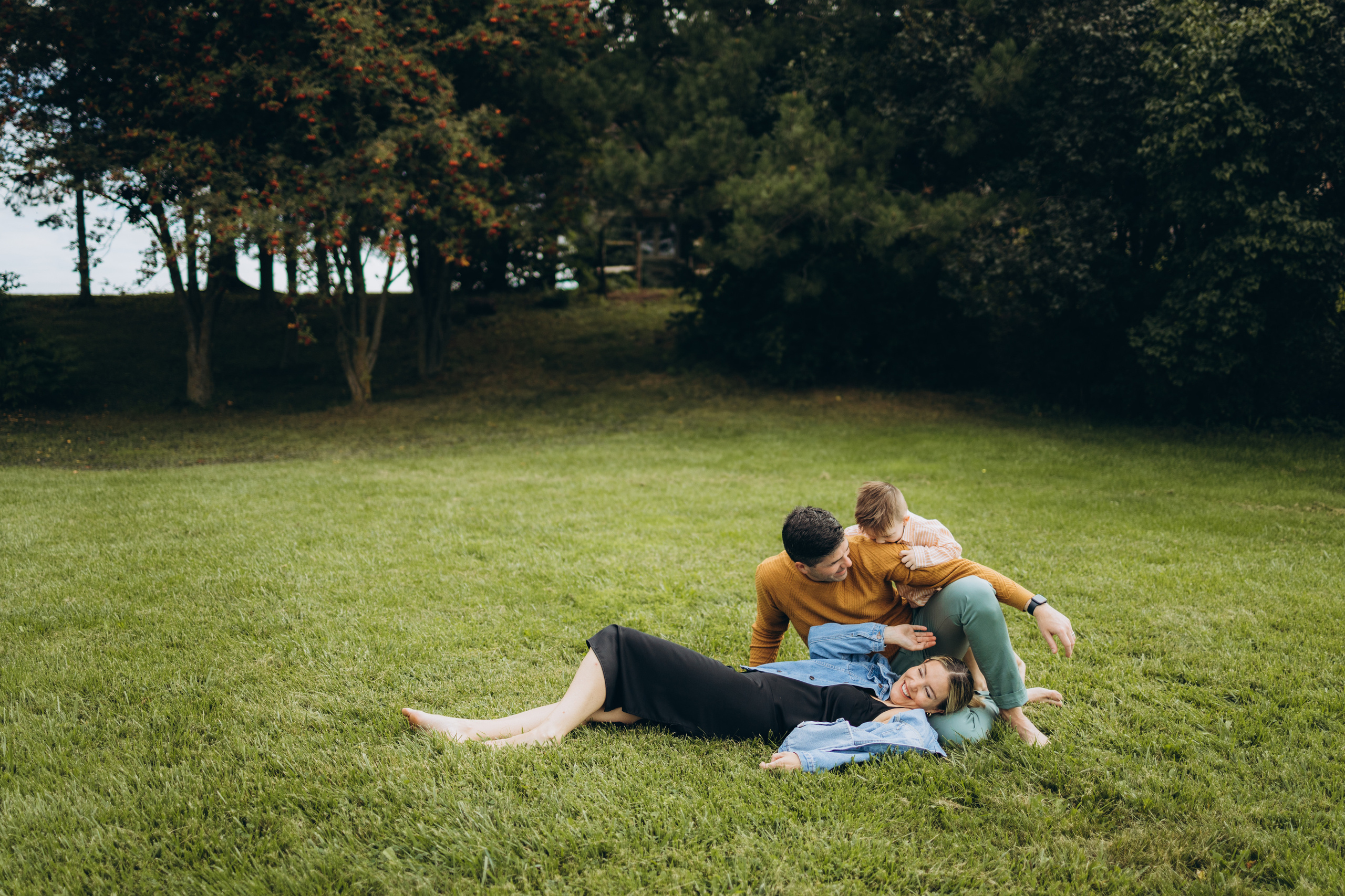 Fall family session. Wedding Photographer Toronto