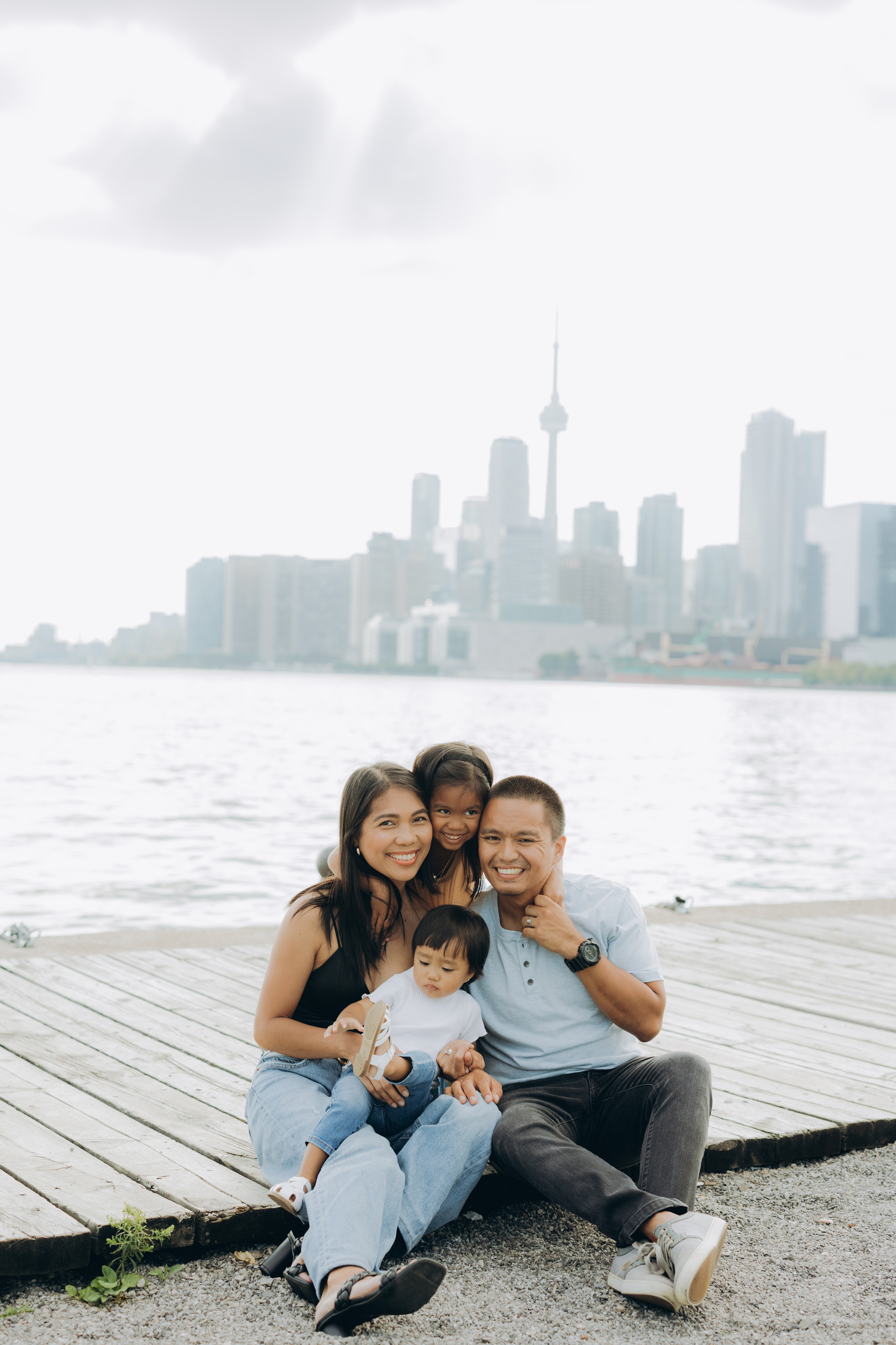 Family session in Toronto. Wedding Photographer Toronto