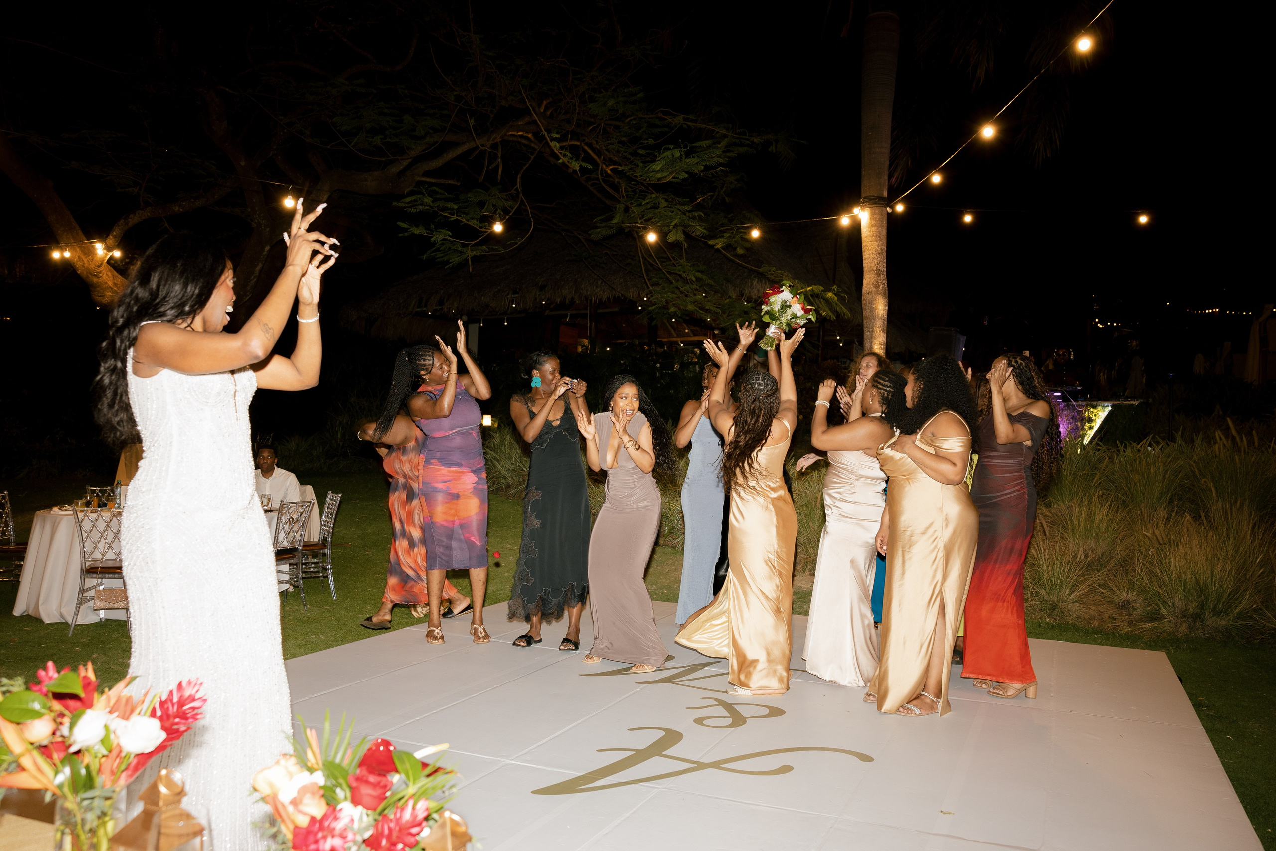 Ashley&Matt (Costa Rica). Wedding Photographer Toronto