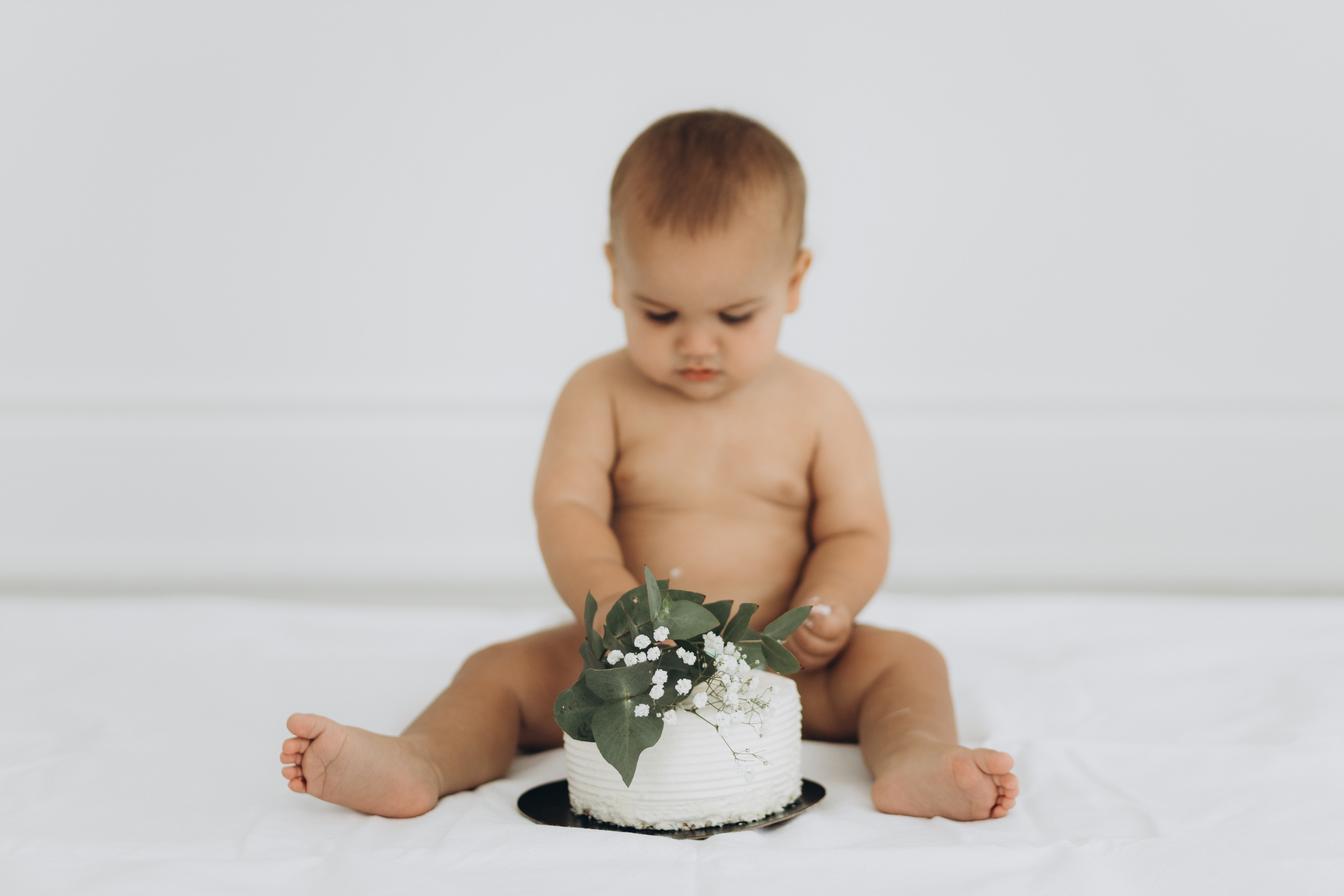 Cake smash. Wedding Photographer Toronto