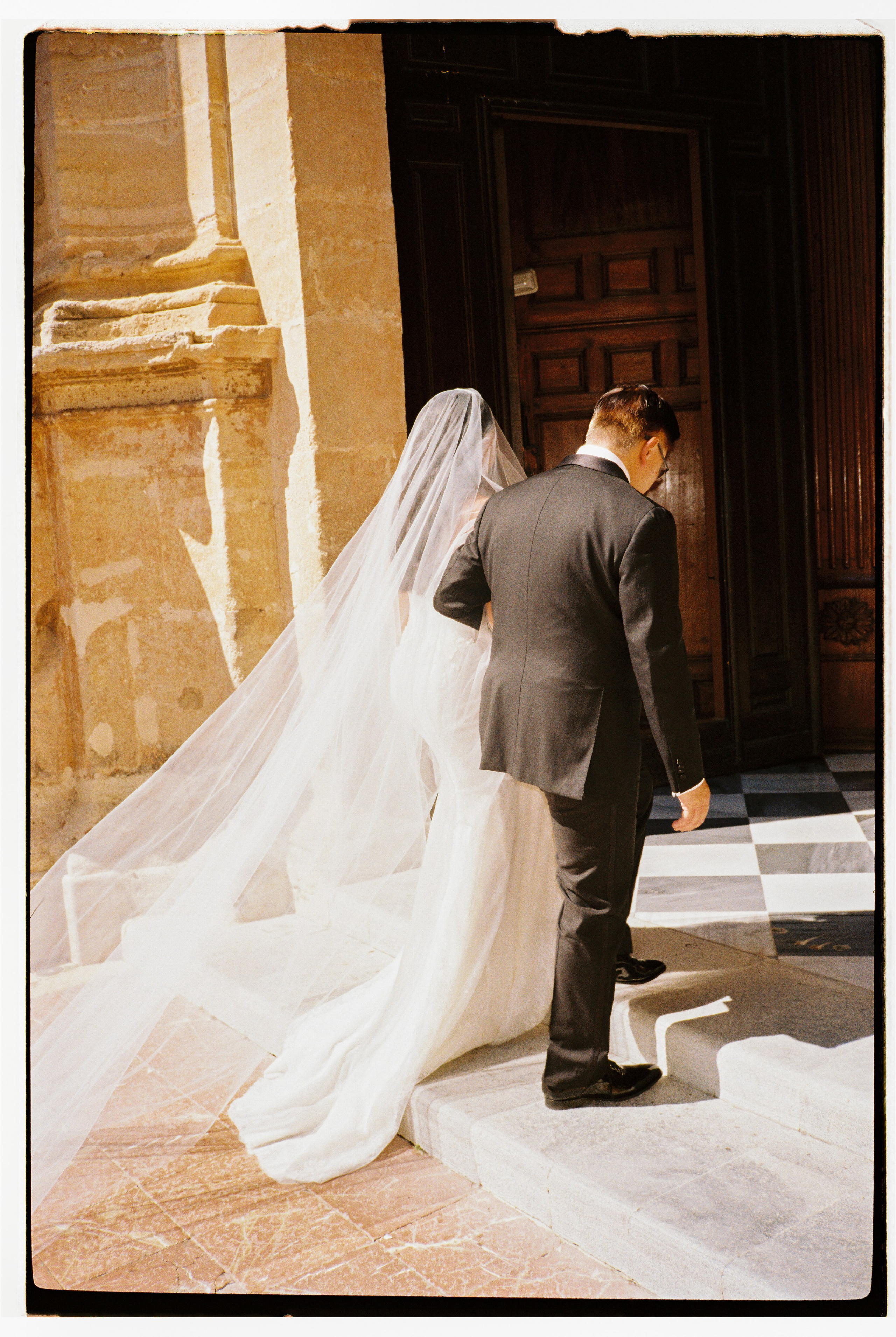 M&M (Spain). Wedding Photographer Toronto