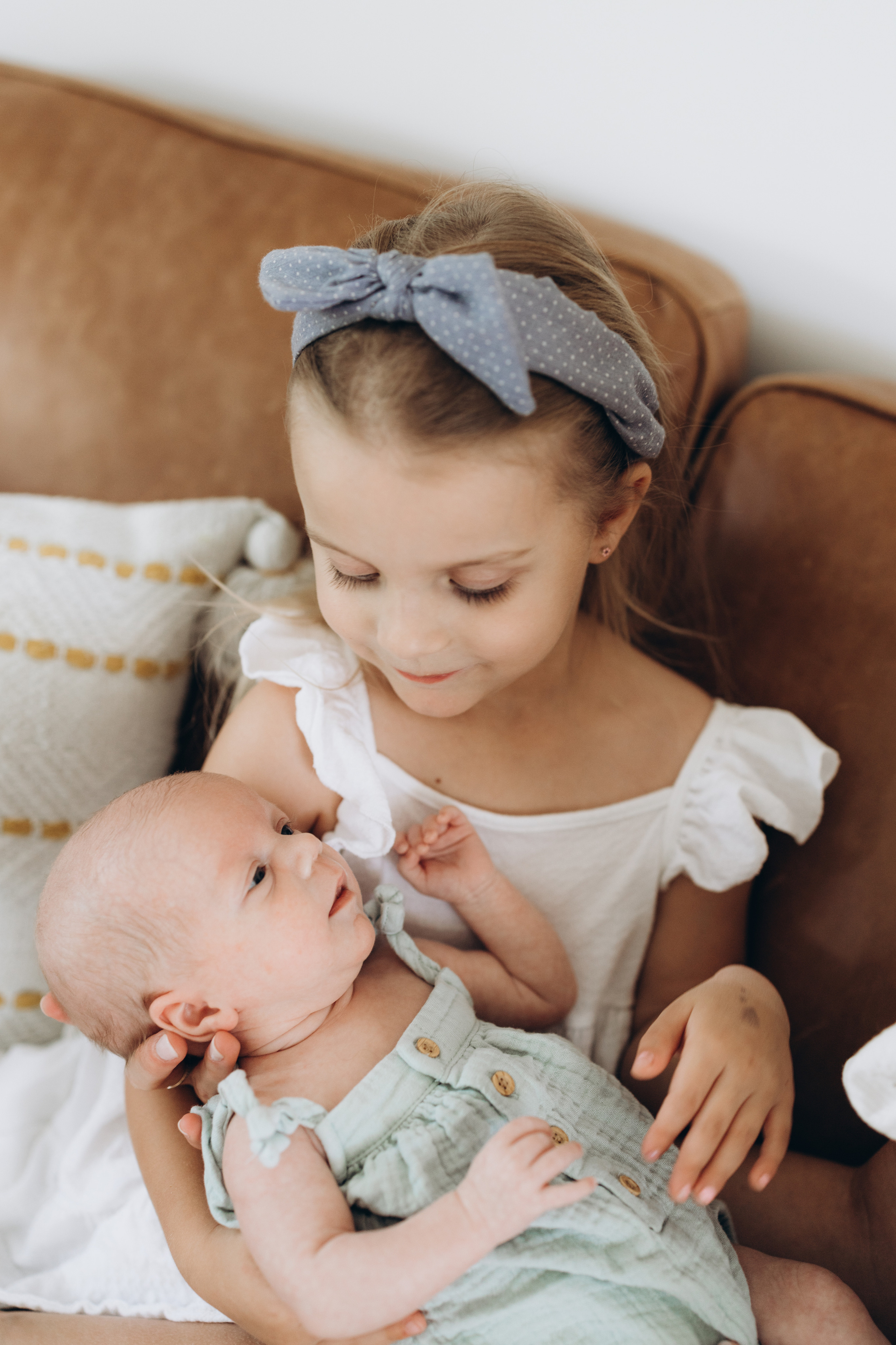 Twins. Wedding Photographer Toronto
